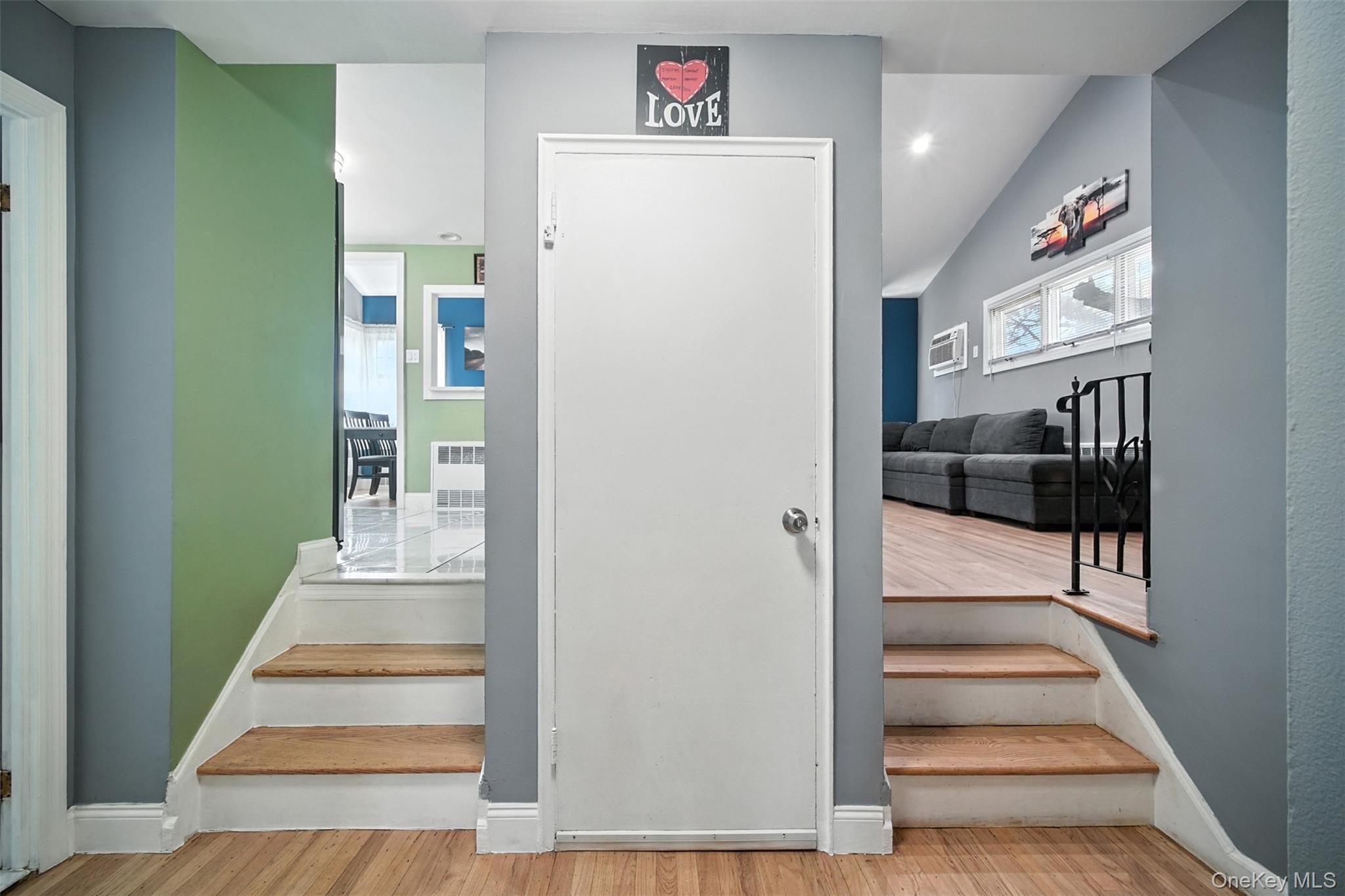 #7 photo, 112 Casper Street, Valley Stream , NY 11580