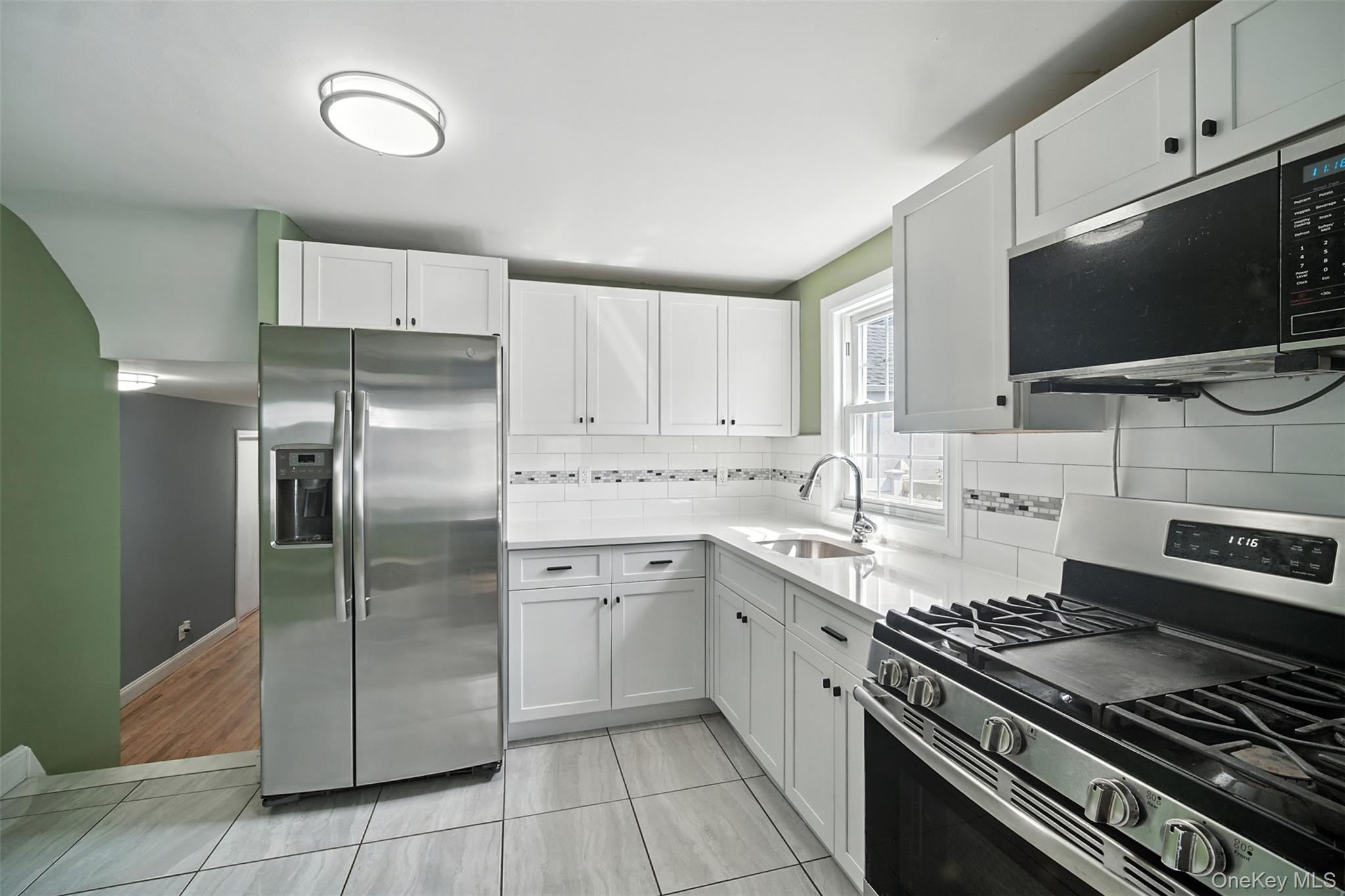 #8 photo, 112 Casper Street, Valley Stream , NY 11580