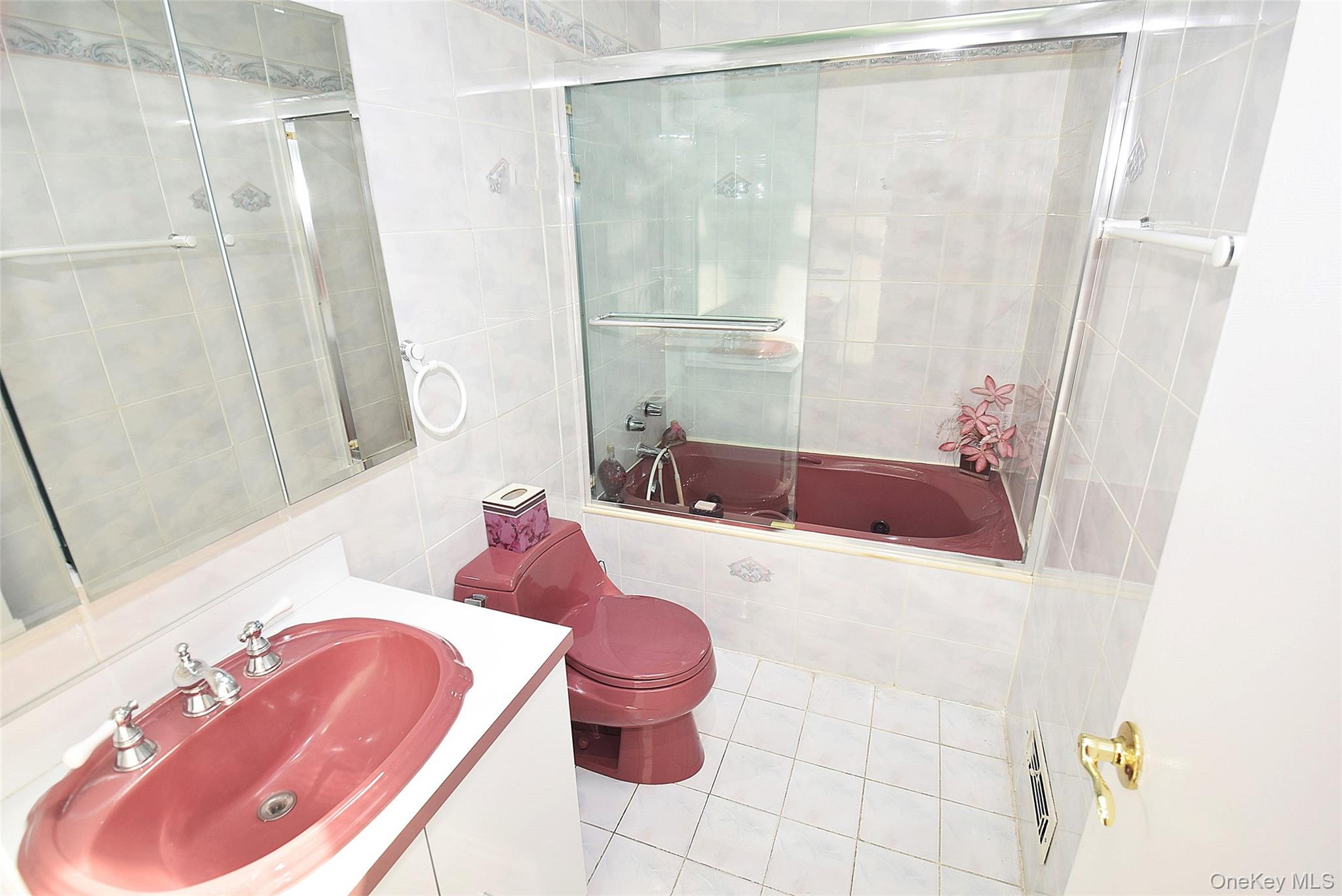 #18 photo, 42 Lauren Avenue, サフォーク郡 Dix Hills , NY 11746