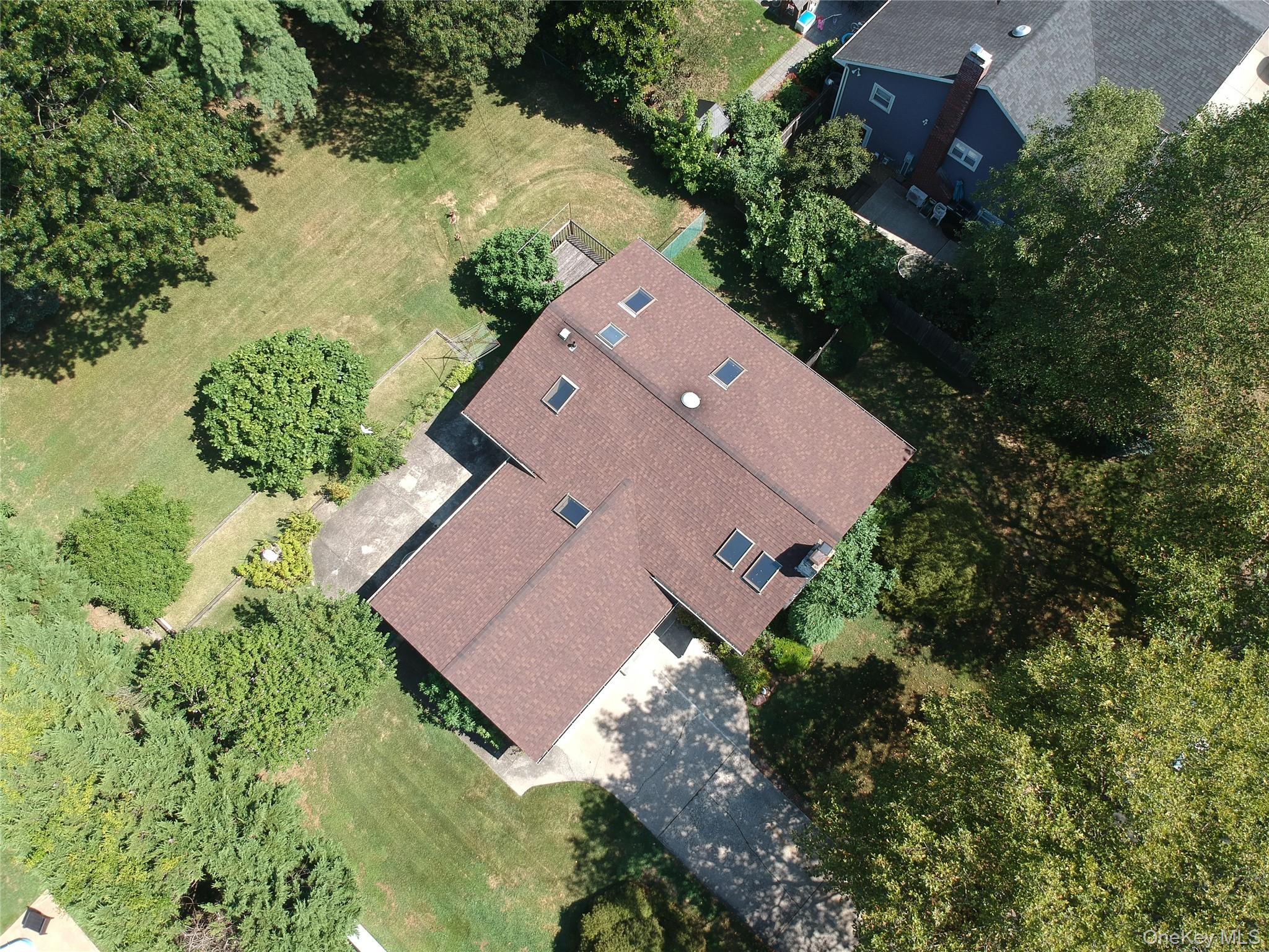 #7 photo, 42 Lauren Avenue, サフォーク郡 Dix Hills , NY 11746