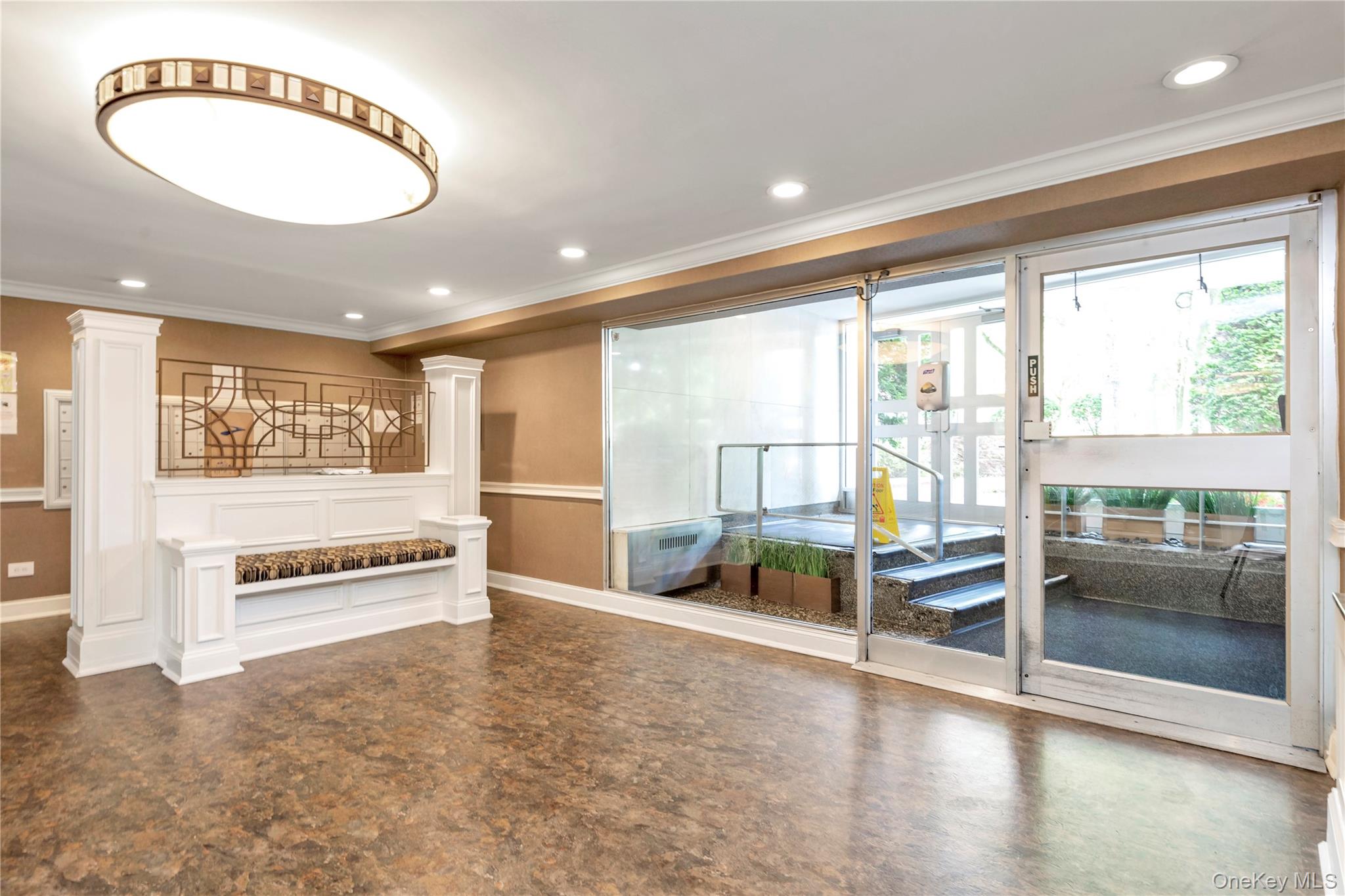 #12 photo, 209-20 18th Avenue, クイーンズ区 Bayside , NY 11360