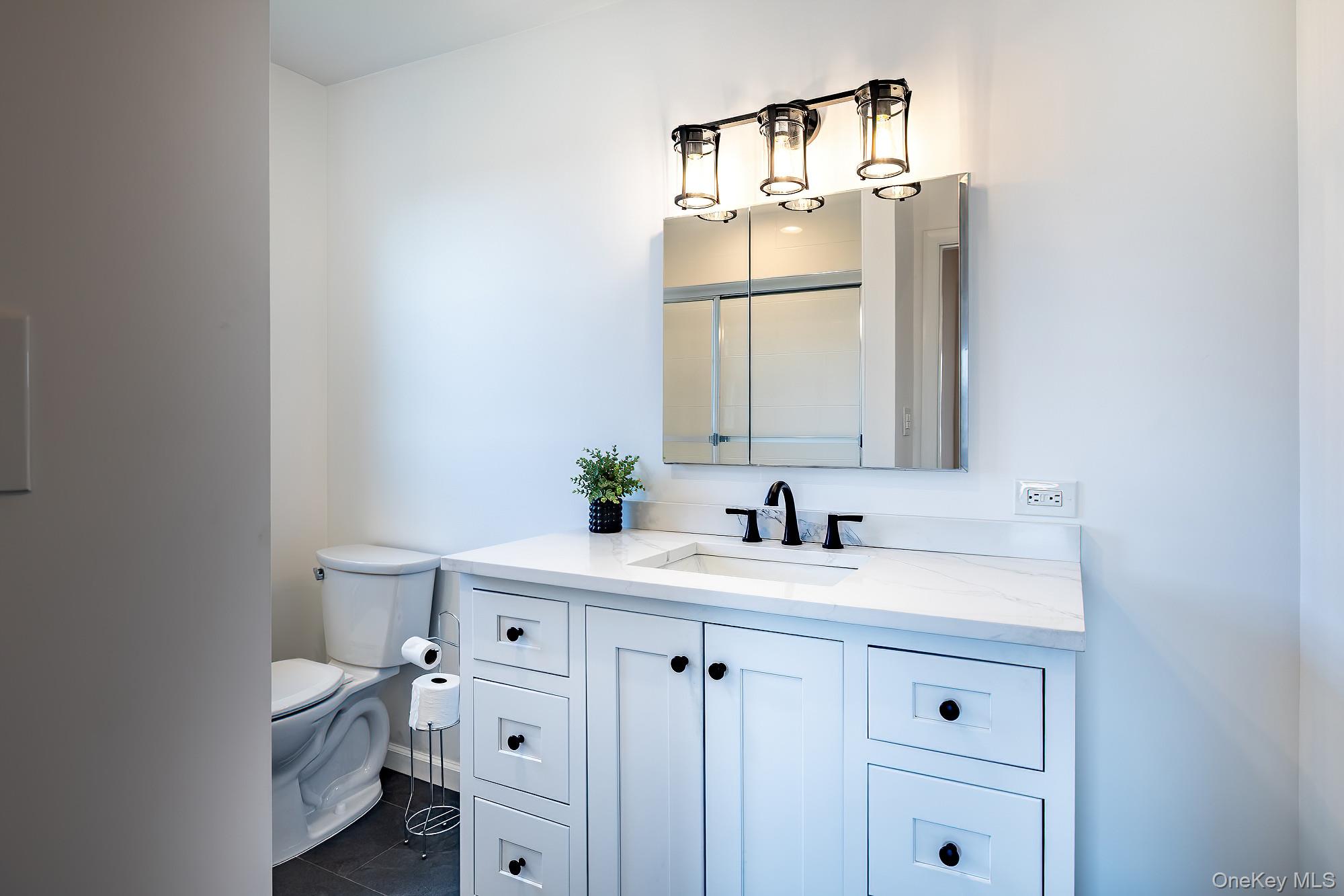 #11 photo, 107 E Woodside Avenue, West Harrison , NY 10604