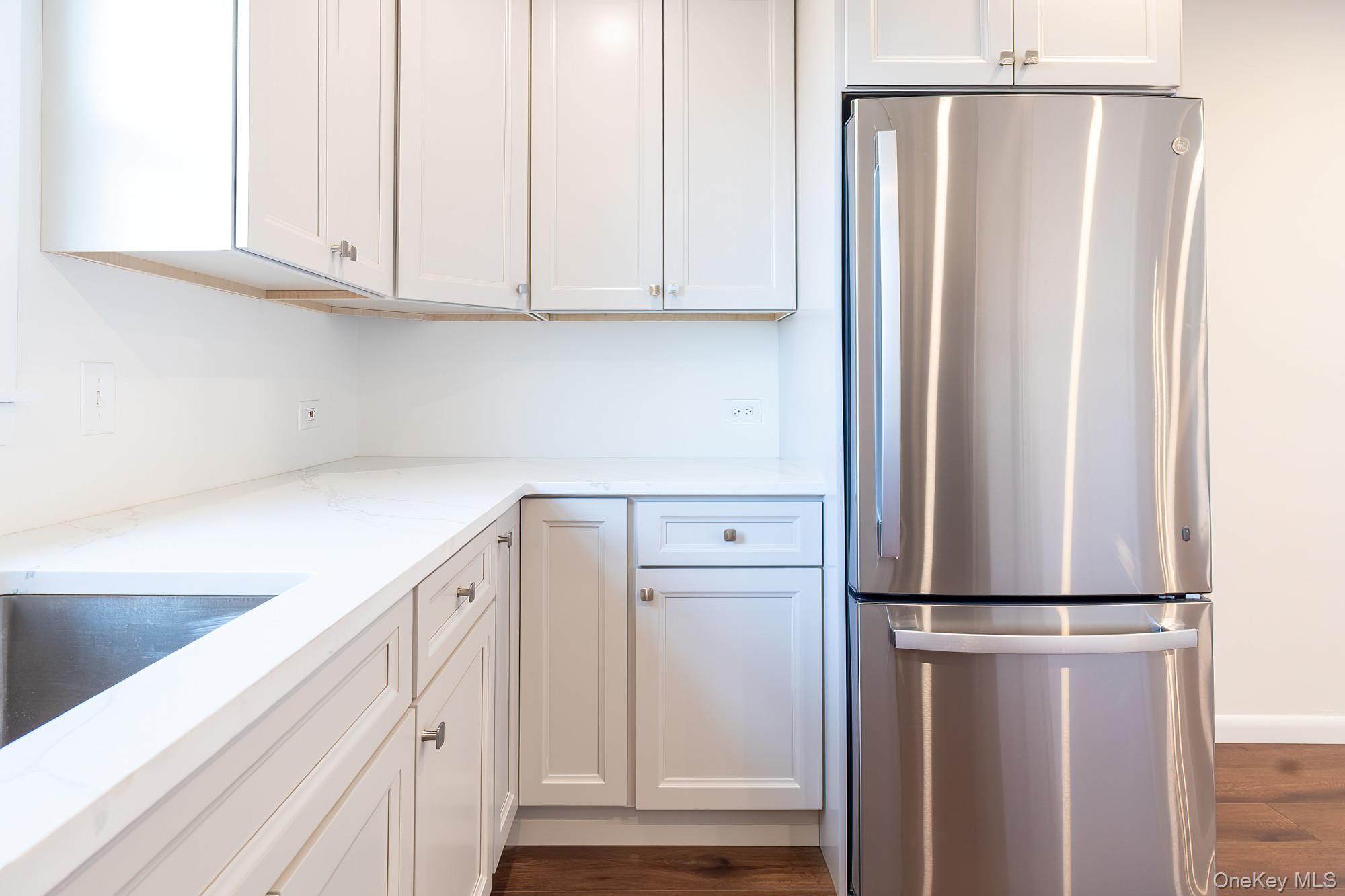 #8 photo, 107 E Woodside Avenue, West Harrison , NY 10604