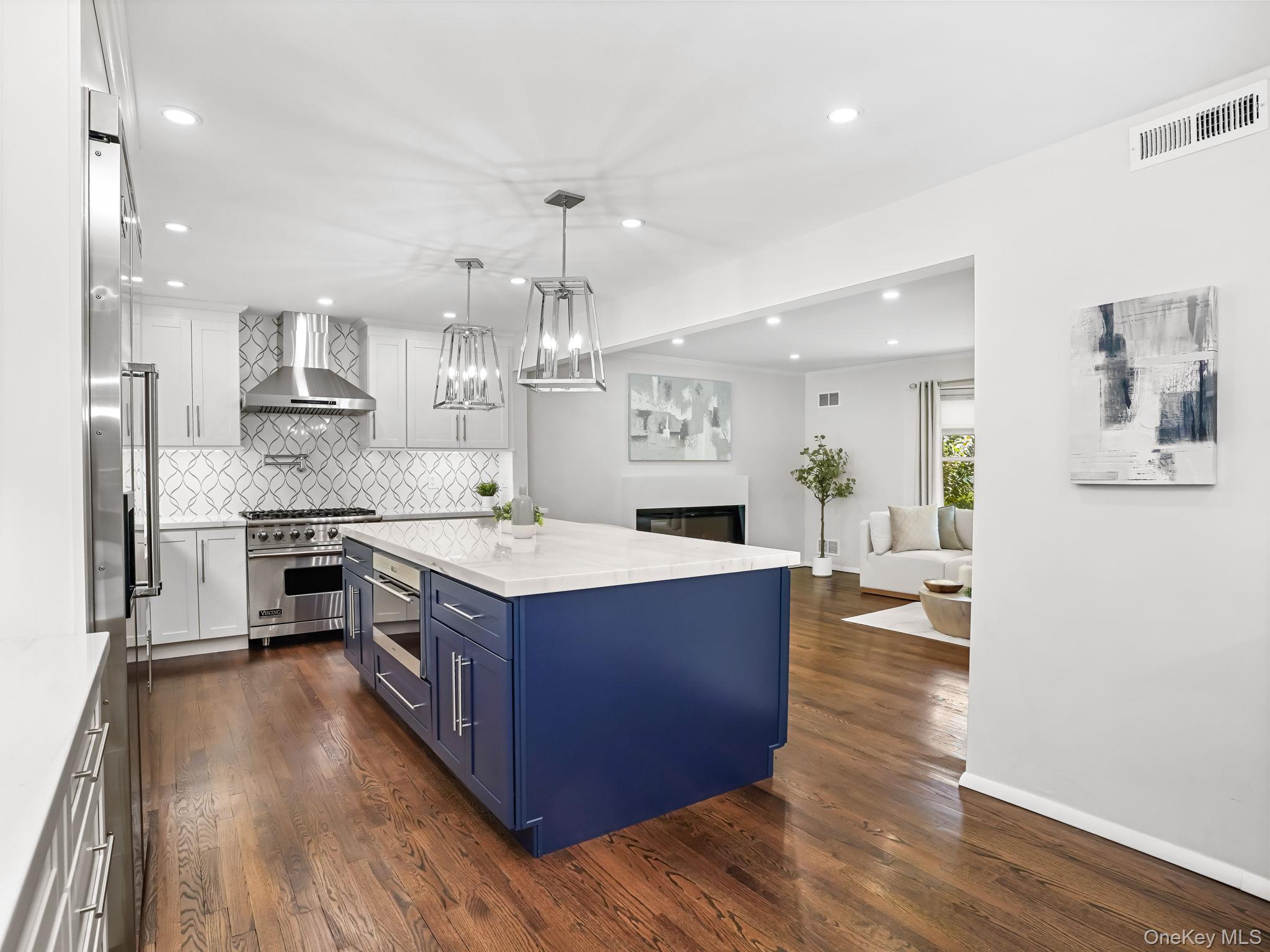 #9 photo, 43 Amherst Drive, New Rochelle , NY 10804