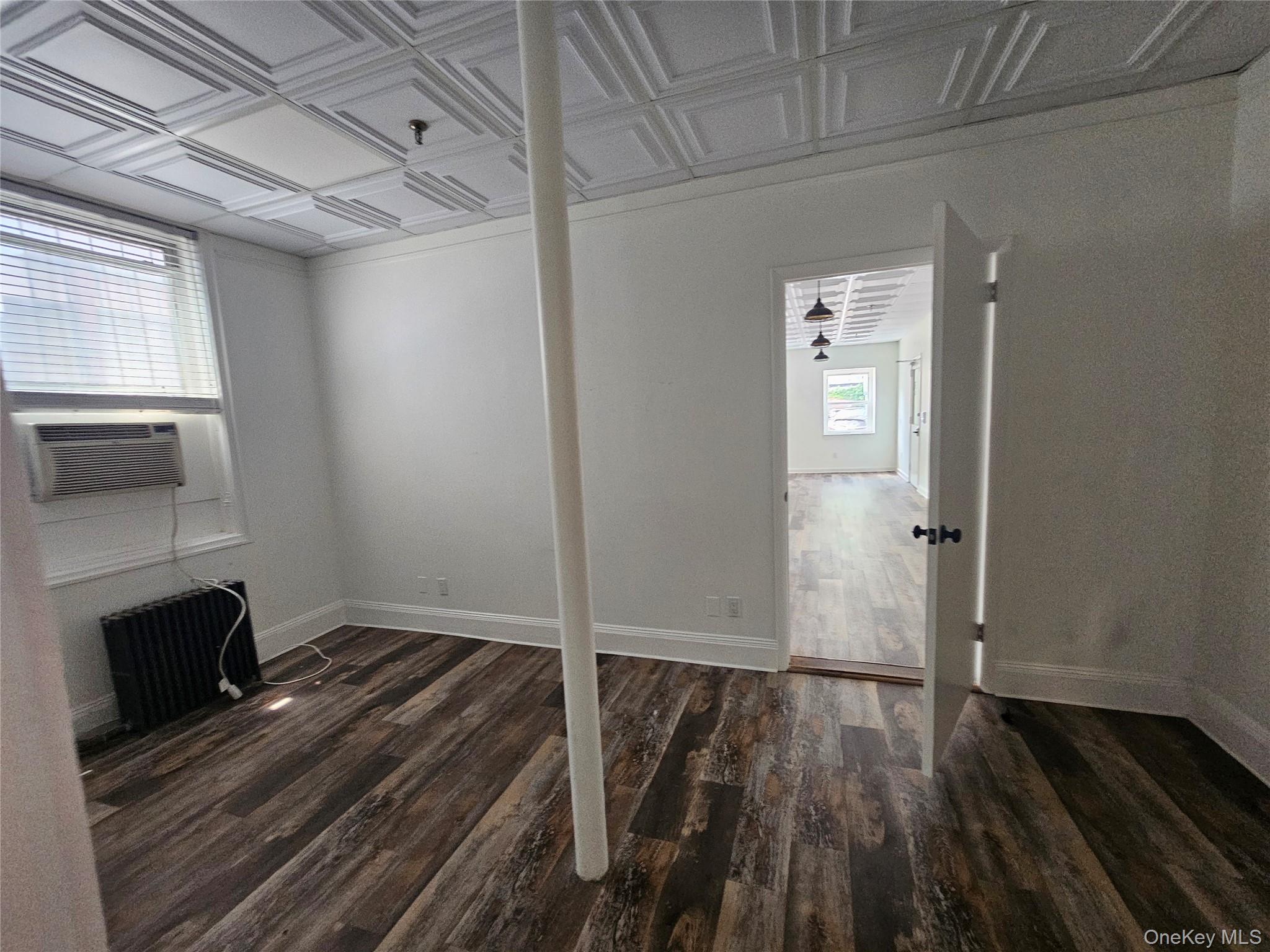 #4 photo, 2094 Boston Post Road, Larchmont , NY 10538