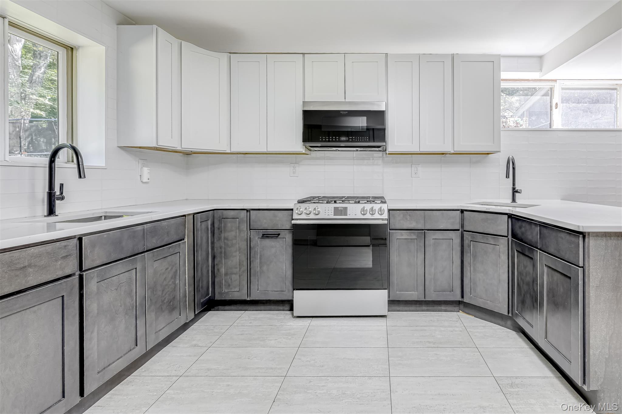 #7 photo, 8 Beaver Hollow Lane, Airmont , NY 10952