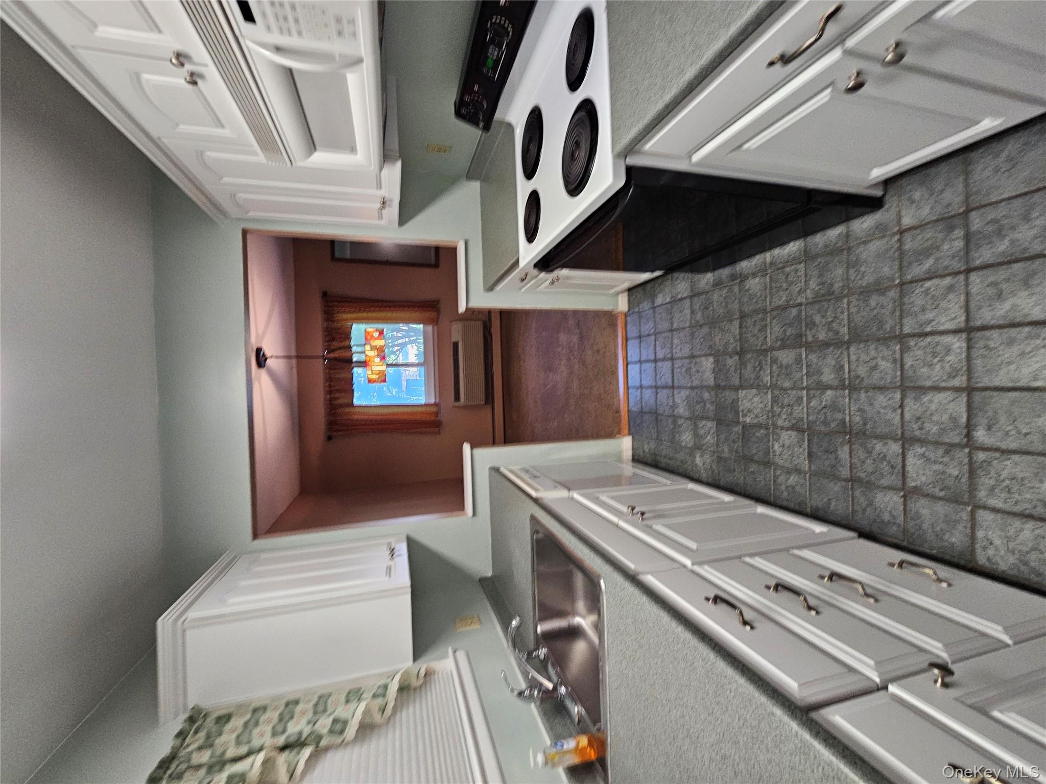 #10 photo, 1 LOUDON Drive, Fishkill , NY 12524