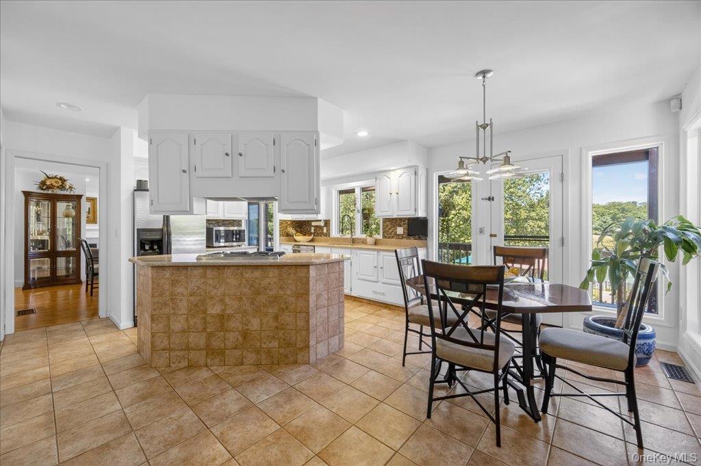 #14 photo, 5 Surrey Street, Rock Hill , NY 12775