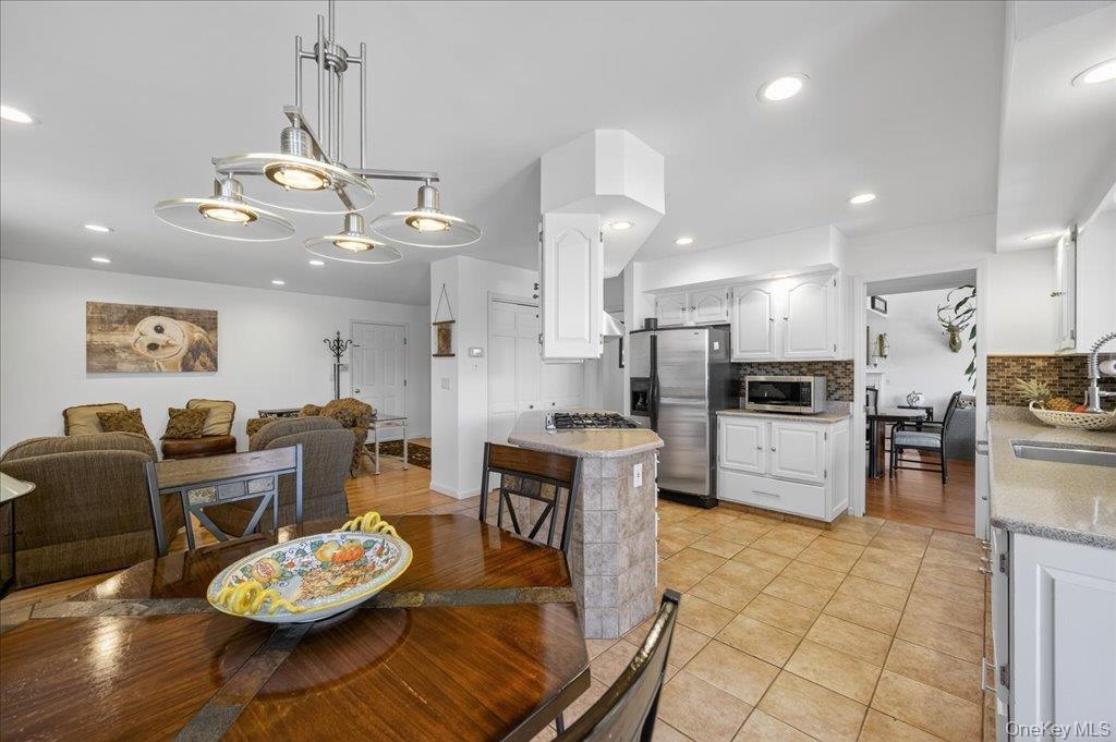 #15 photo, 5 Surrey Street, Rock Hill , NY 12775