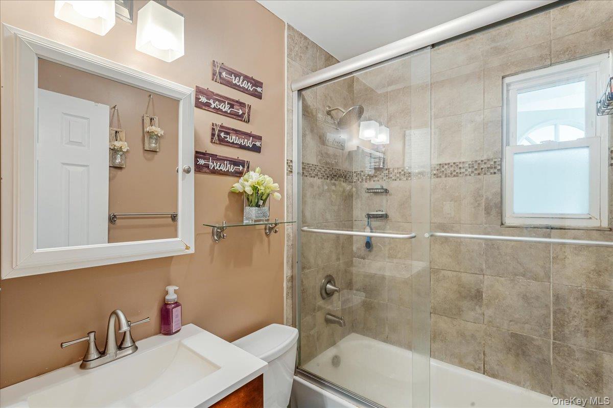 #17 photo, 361 Evans Avenue, ナッソー郡 Oceanside , NY 11572