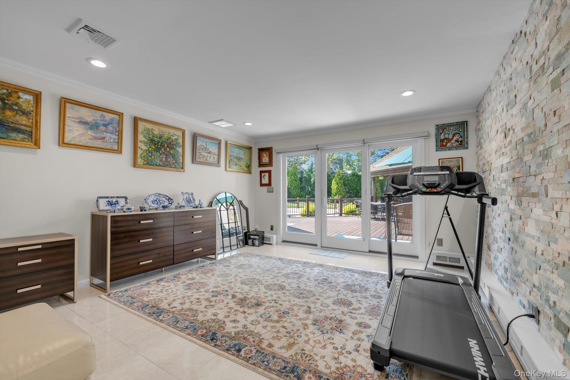 #16 photo, 10 Macy Drive, ナッソー郡 Hewlett Bay Park , NY 11557