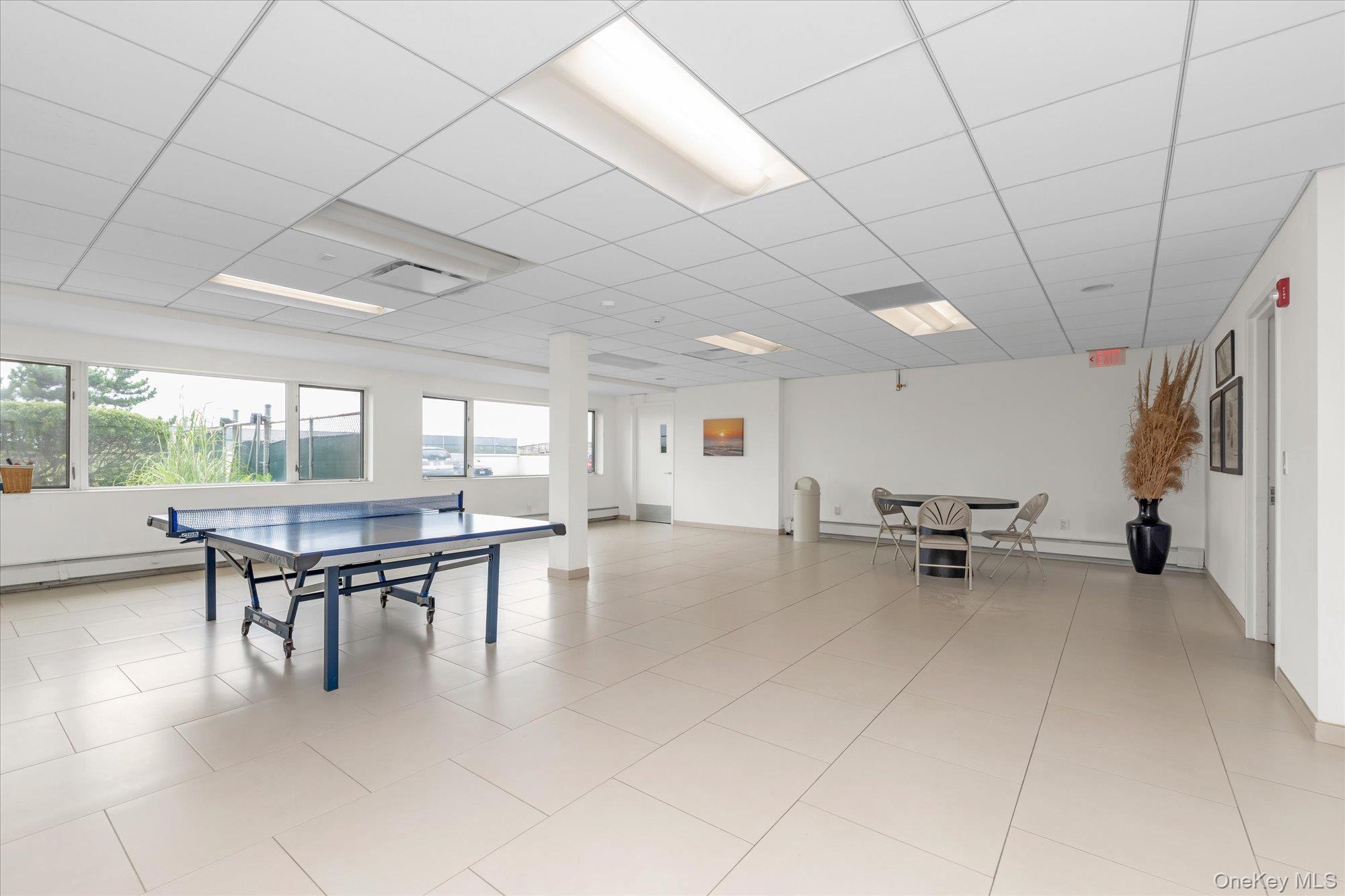 #18 photo, 830 Shore Road, ナッソー郡 Long Beach , NY 11561