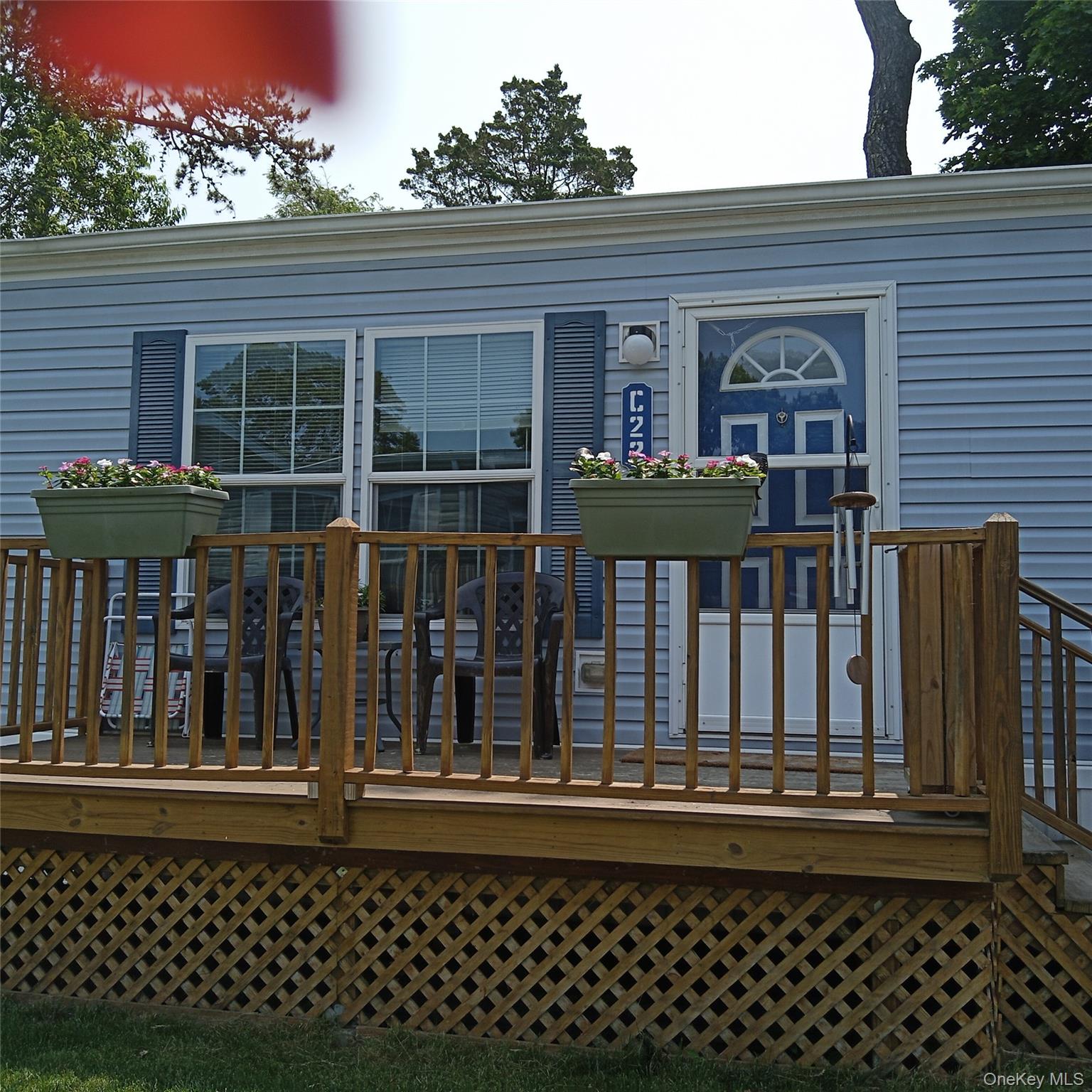 #1 photo, 525 RIVERLEIGH Avenue, سوفولك Riverhead , NY 11901