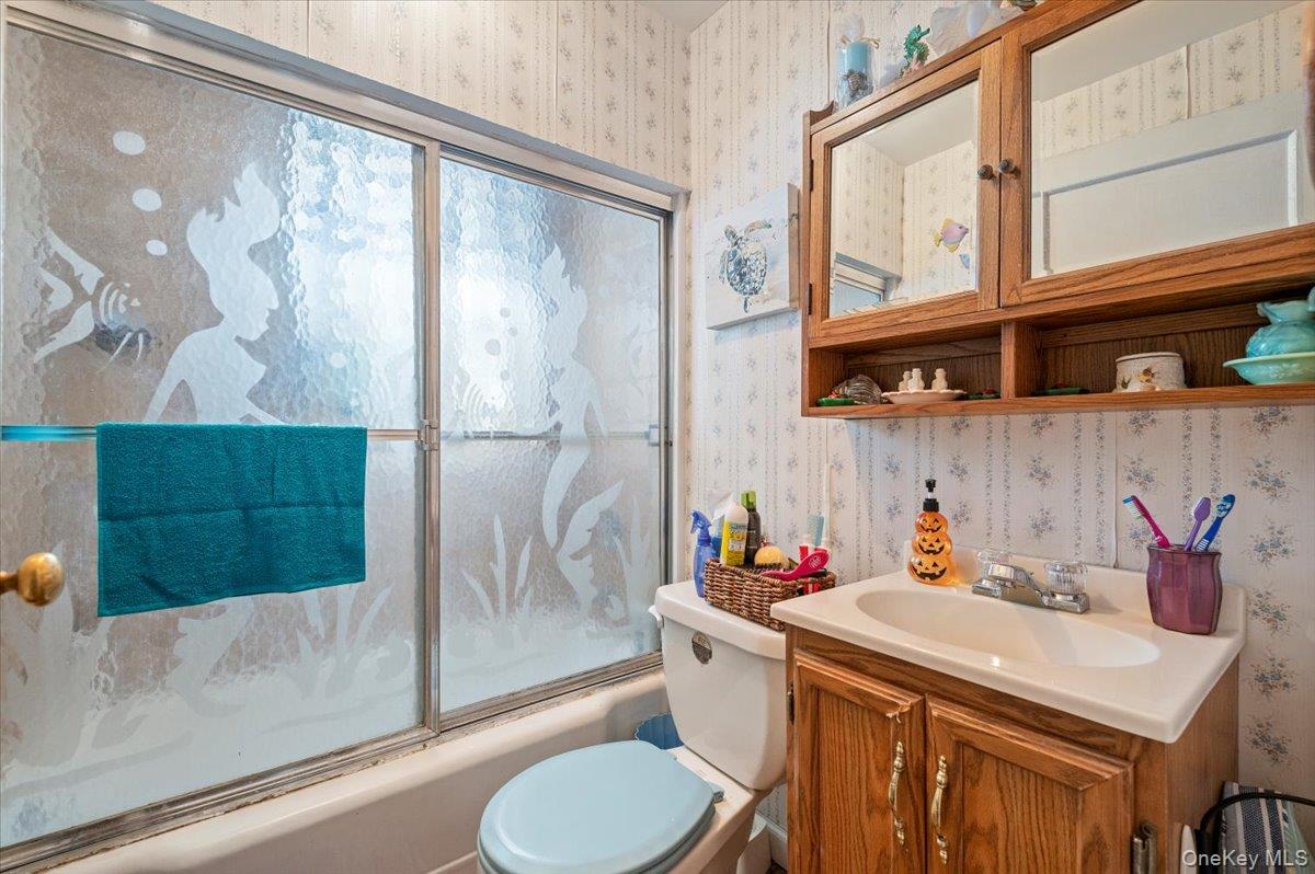 #15 photo, 9 Revere Avenue, ナッソー郡 Bethpage , NY 11714