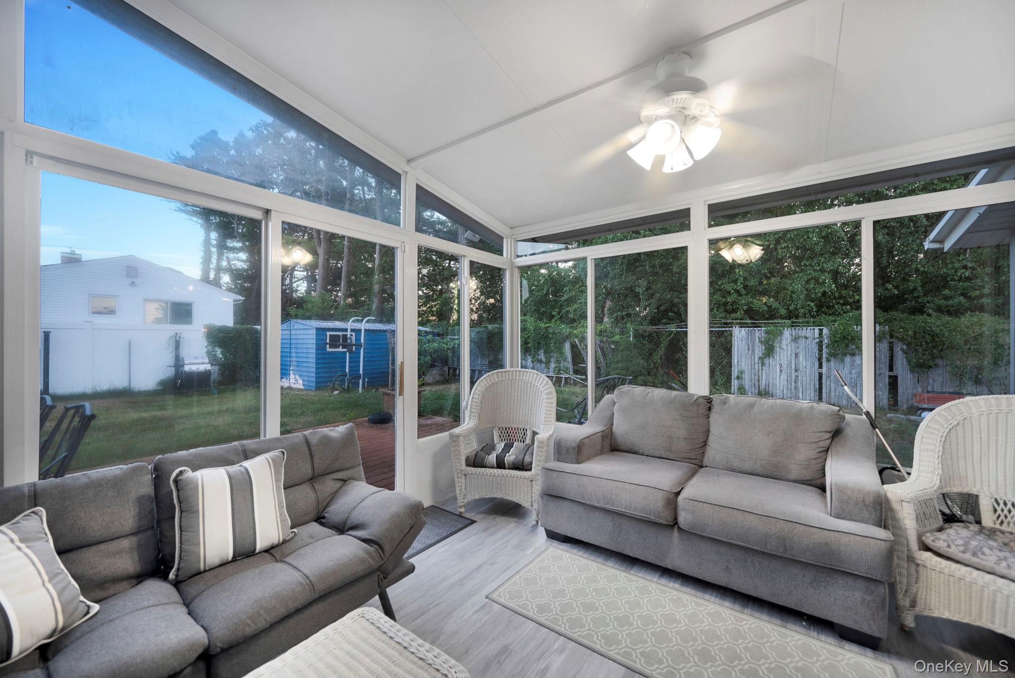 #7 photo, 64 Montgomery Avenue, サフォーク郡 West Babylon , NY 11704