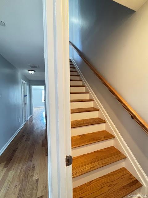 #13 photo, 903 Hicksville Road, クイーンズ区 Far Rockaway , NY 11691