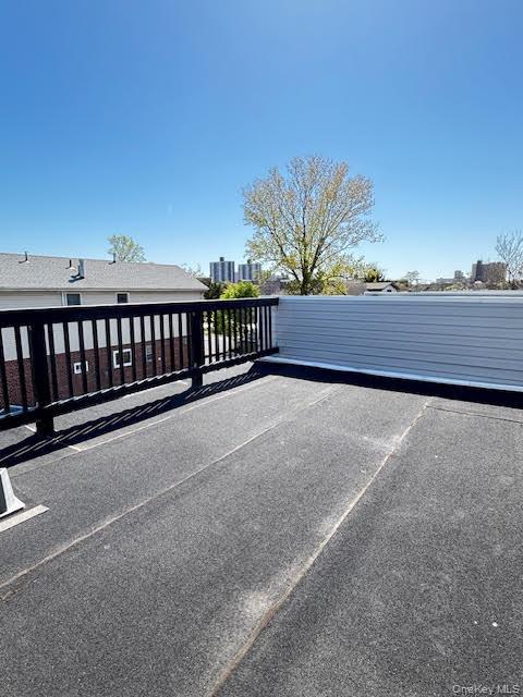 #15 photo, 903 Hicksville Road, クイーンズ区 Far Rockaway , NY 11691