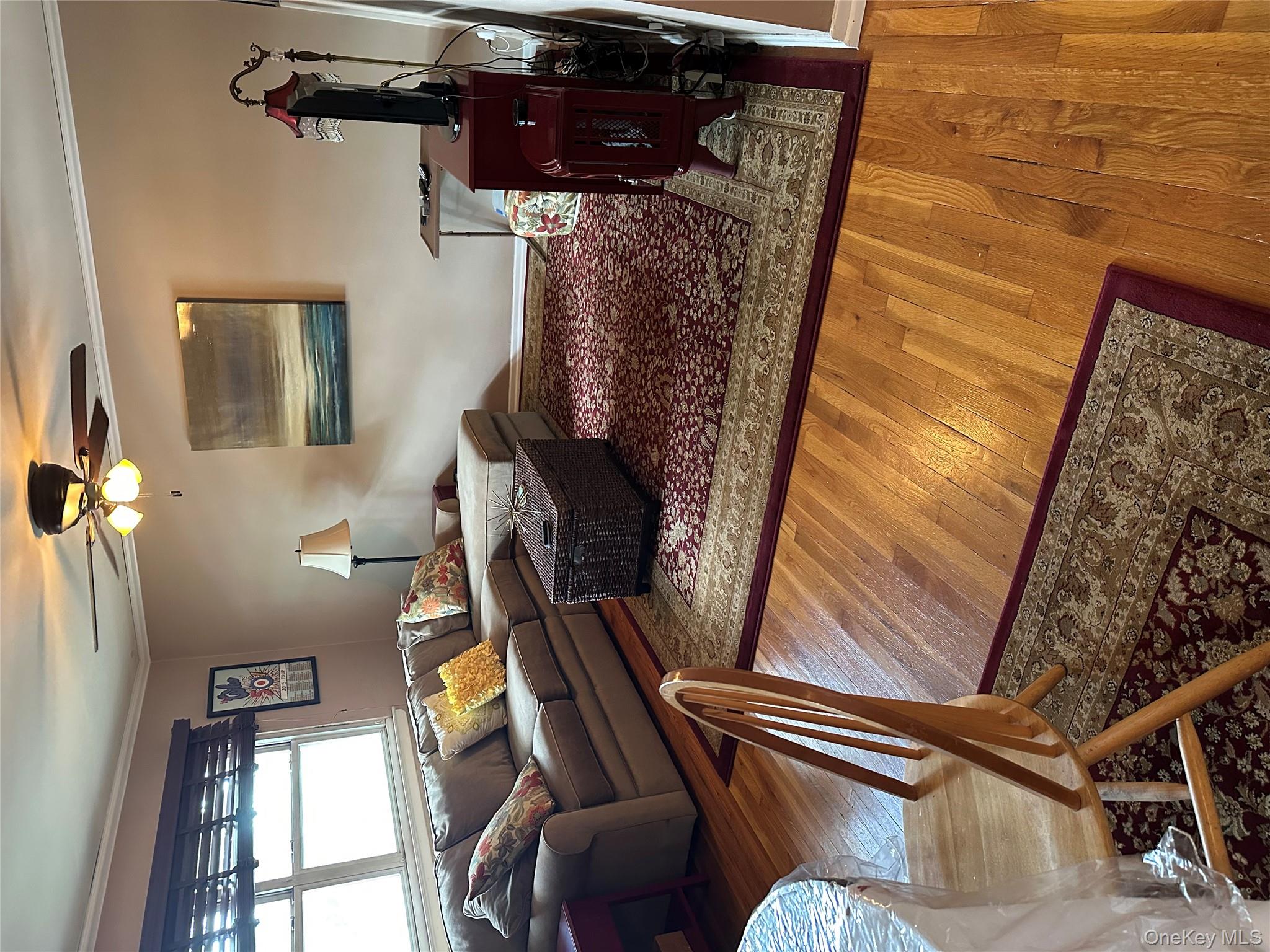 #2 photo, 81-49 268th Street, Floral Park , NY 11040