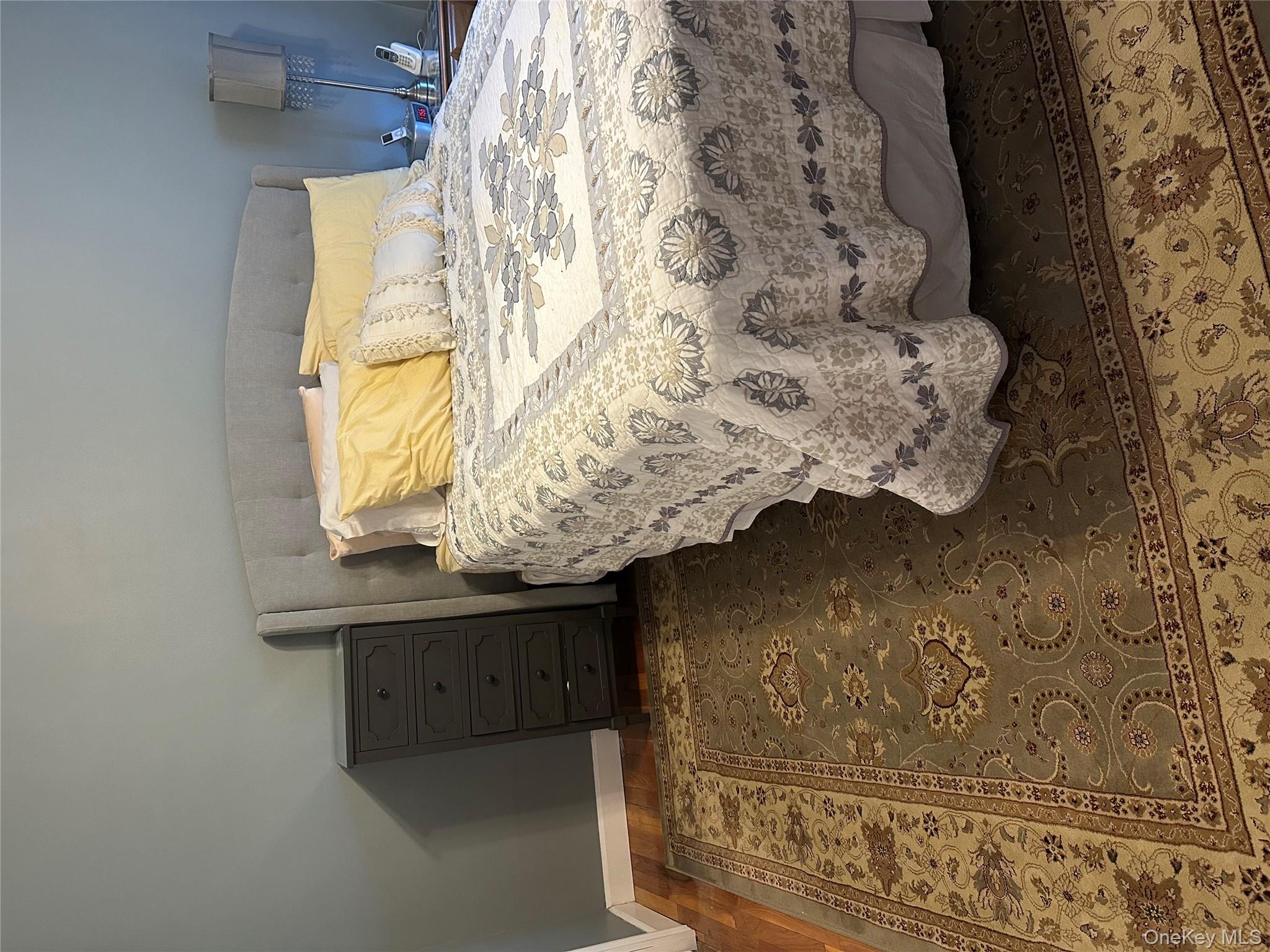 #8 photo, 81-49 268th Street, Floral Park , NY 11040