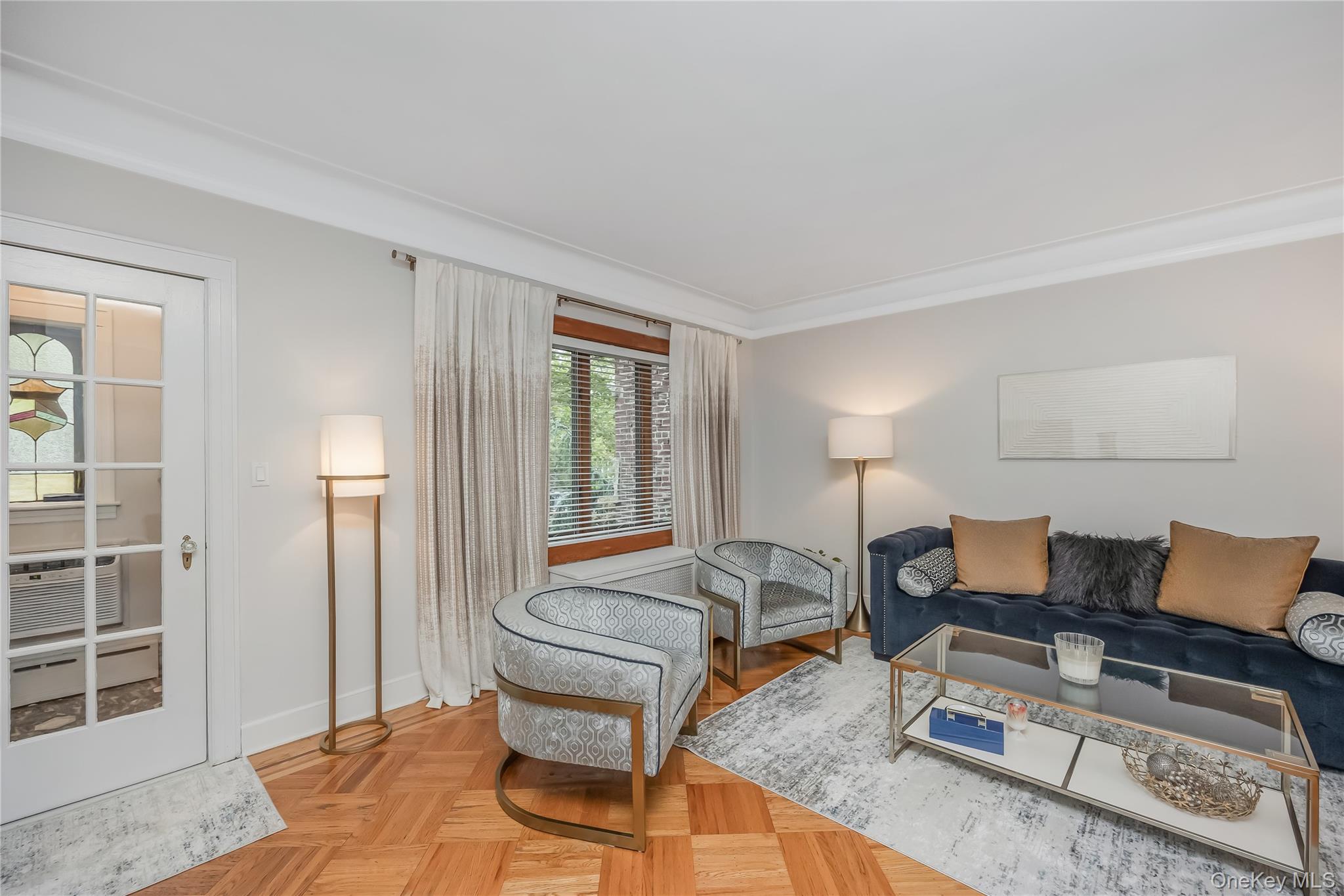 #7 photo, 64-83 83rd Place, Middle Village , NY 11379