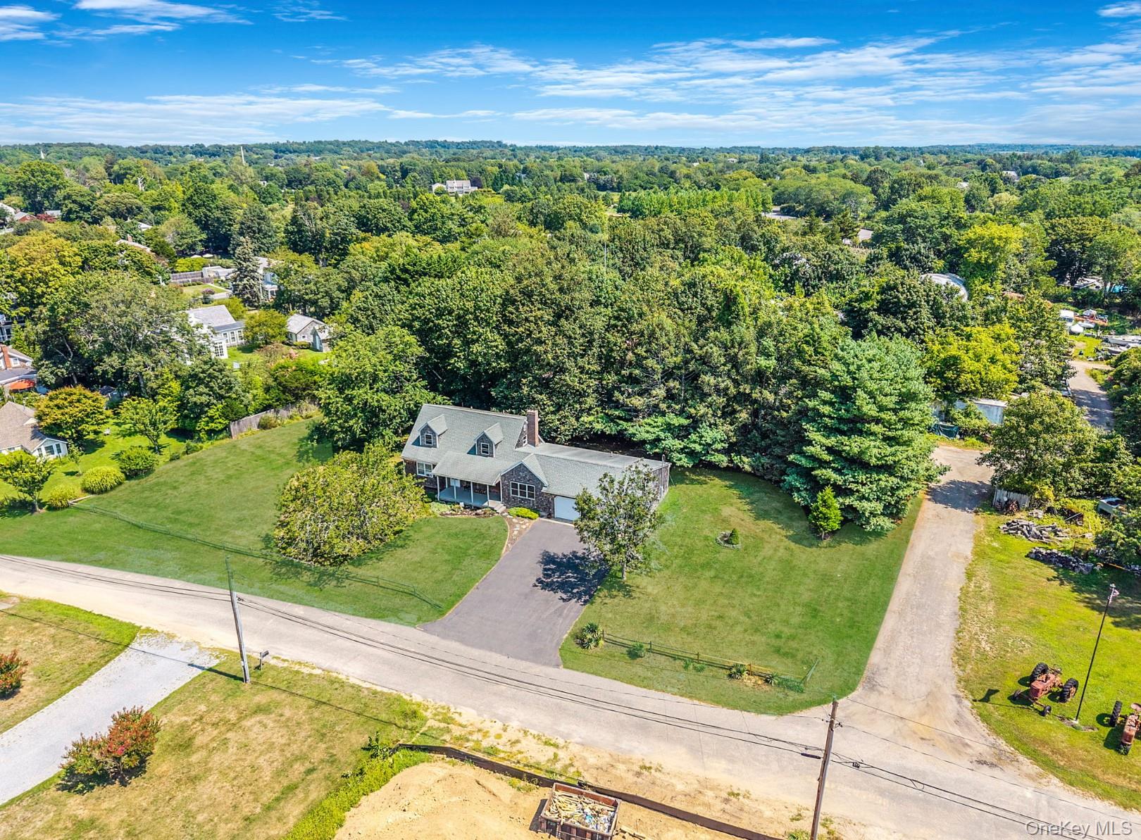 #2 photo, 295 Willow Terrace Lane, サフォーク郡 Orient , NY 11957