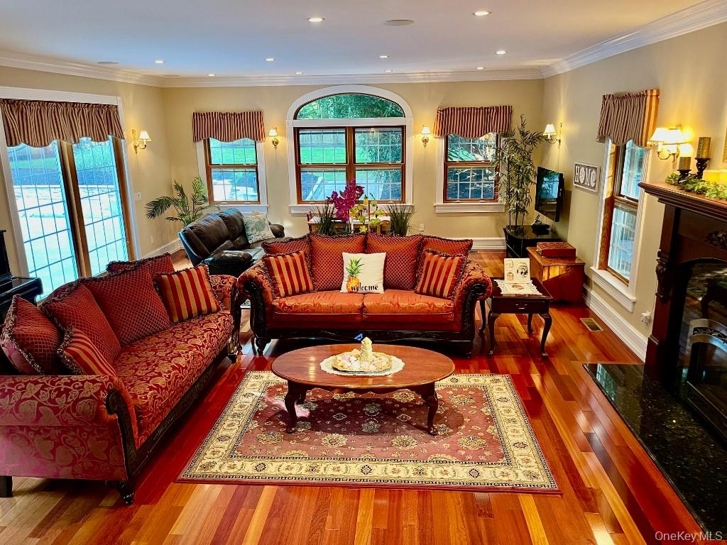 #14 photo, 48 River Heights Drive, Smithtown , NY 11787