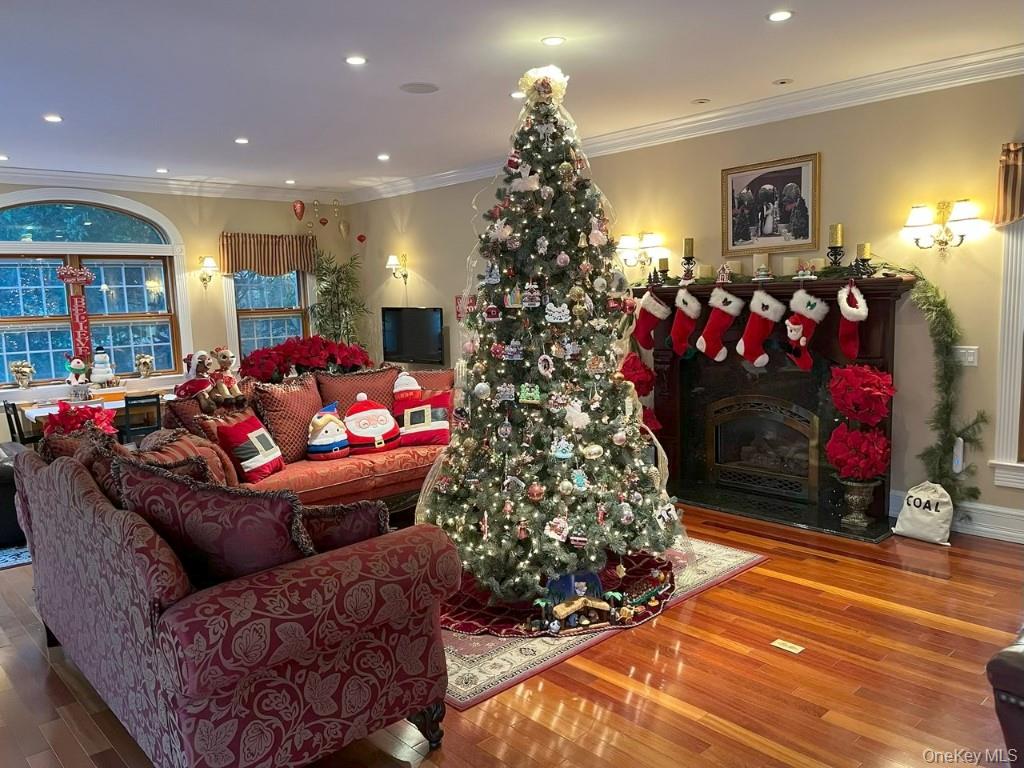 #15 photo, 48 River Heights Drive, Smithtown , NY 11787