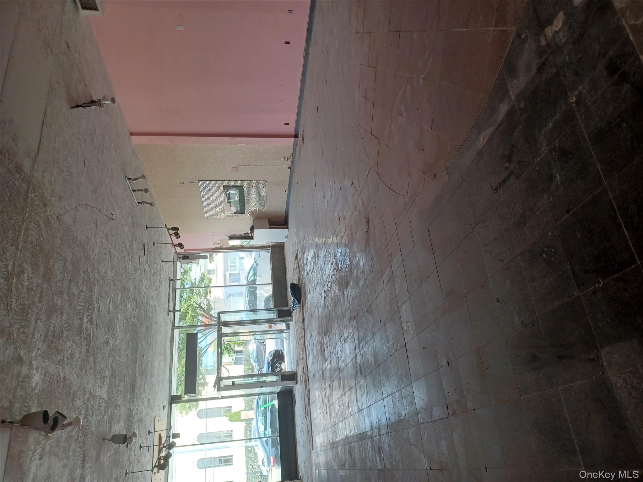 #1 photo, 180-02 Union Turnpike, クイーンズ区 Fresh Meadows , NY 11366