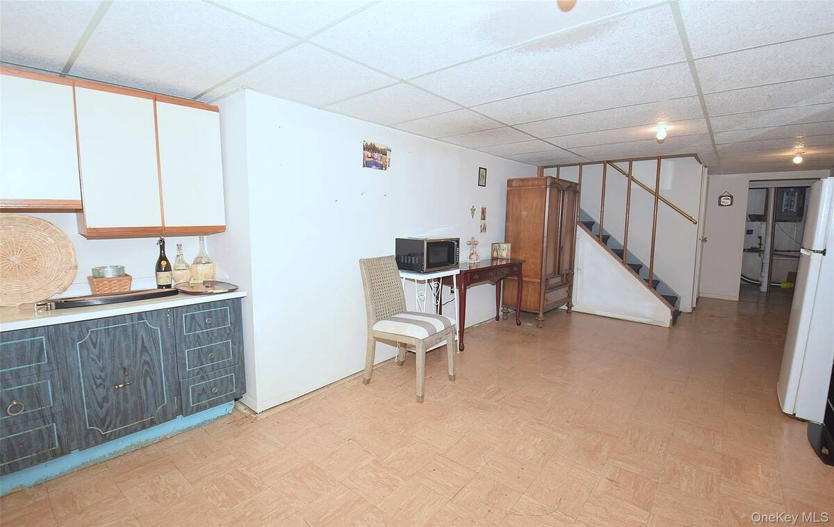 #21 photo, 42 Lauren Avenue, サフォーク郡 Dix Hills , NY 11746