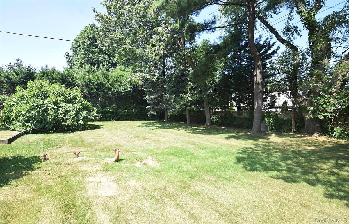 #29 photo, 42 Lauren Avenue, サフォーク郡 Dix Hills , NY 11746