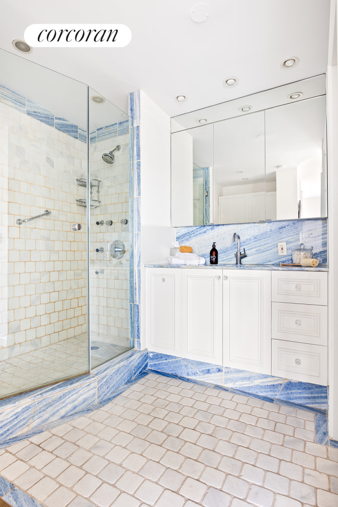 #11 photo, 180 E END Avenue, マンハッタン Yorkville , NY 10128