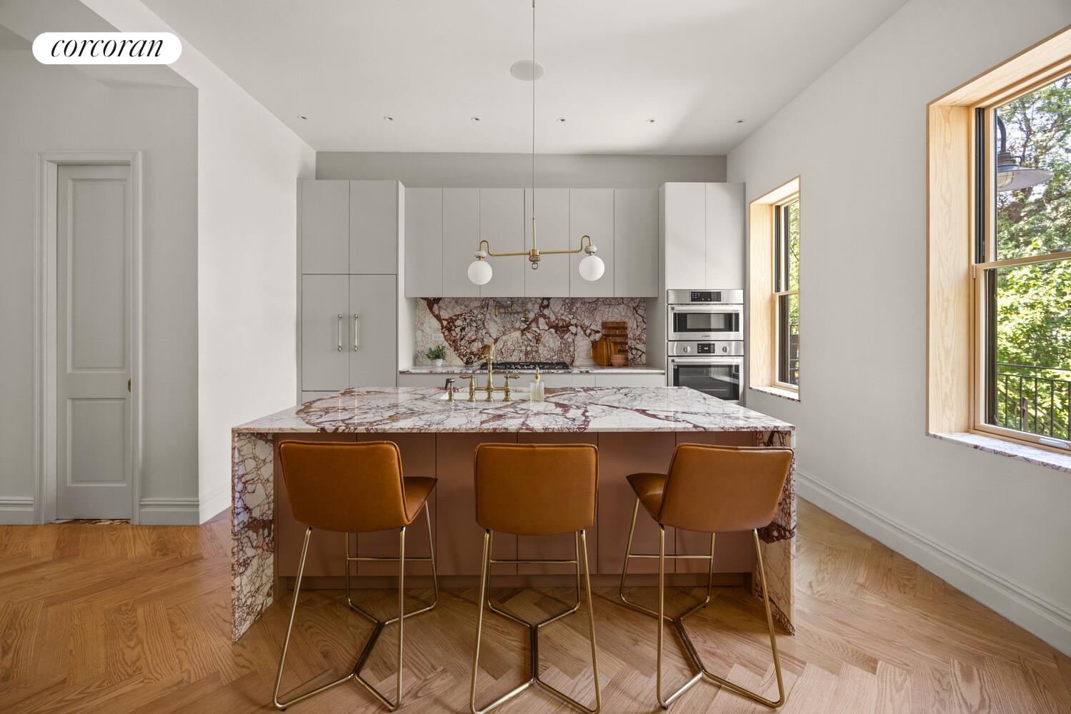 #8 photo, 383 MAC DONOUGH Street, ブルックリン区 Stuyvesant Heights , NY 11233