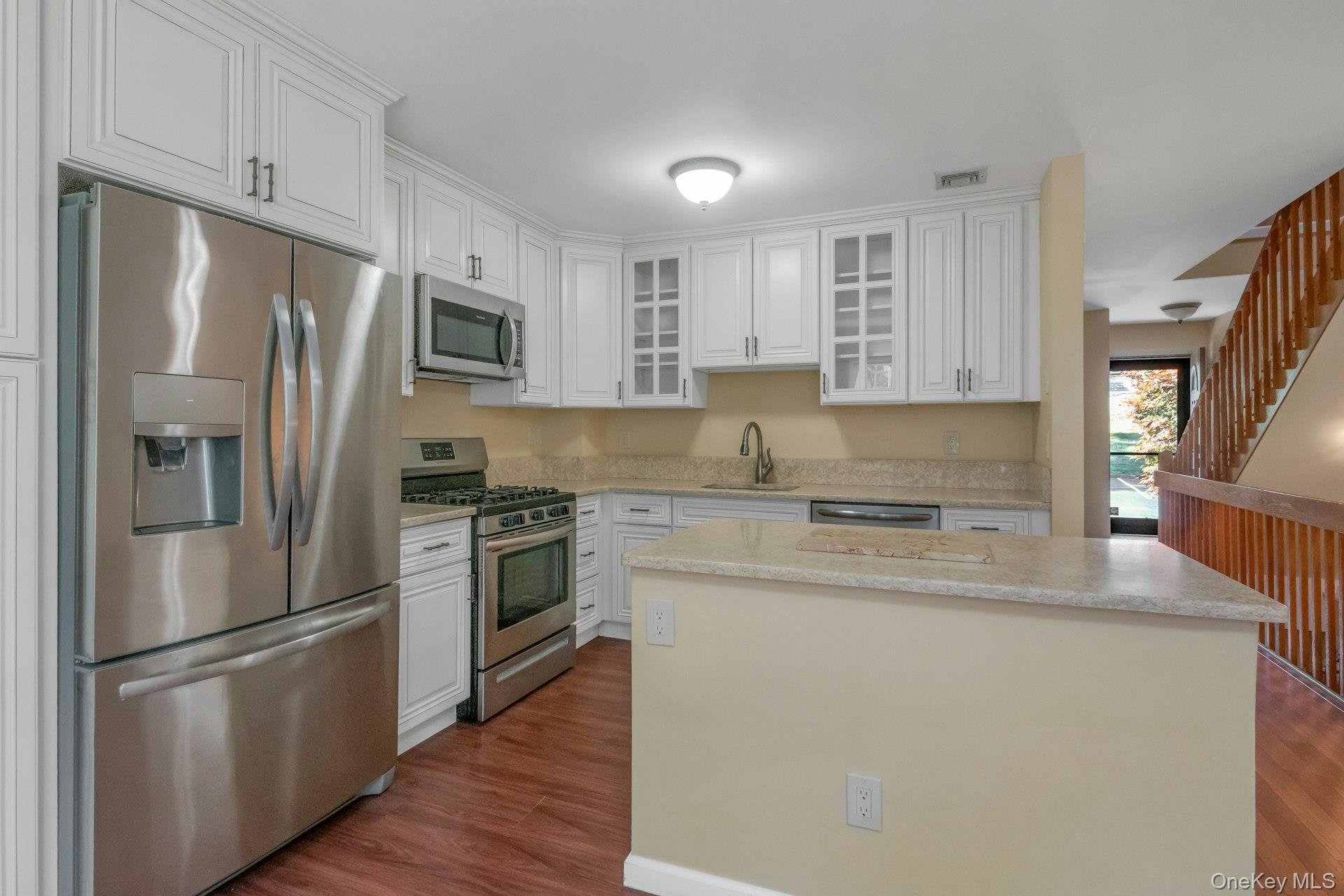 #8 photo, 9 Pheasant Walk, 纽约州 Peekskill , NY 10566