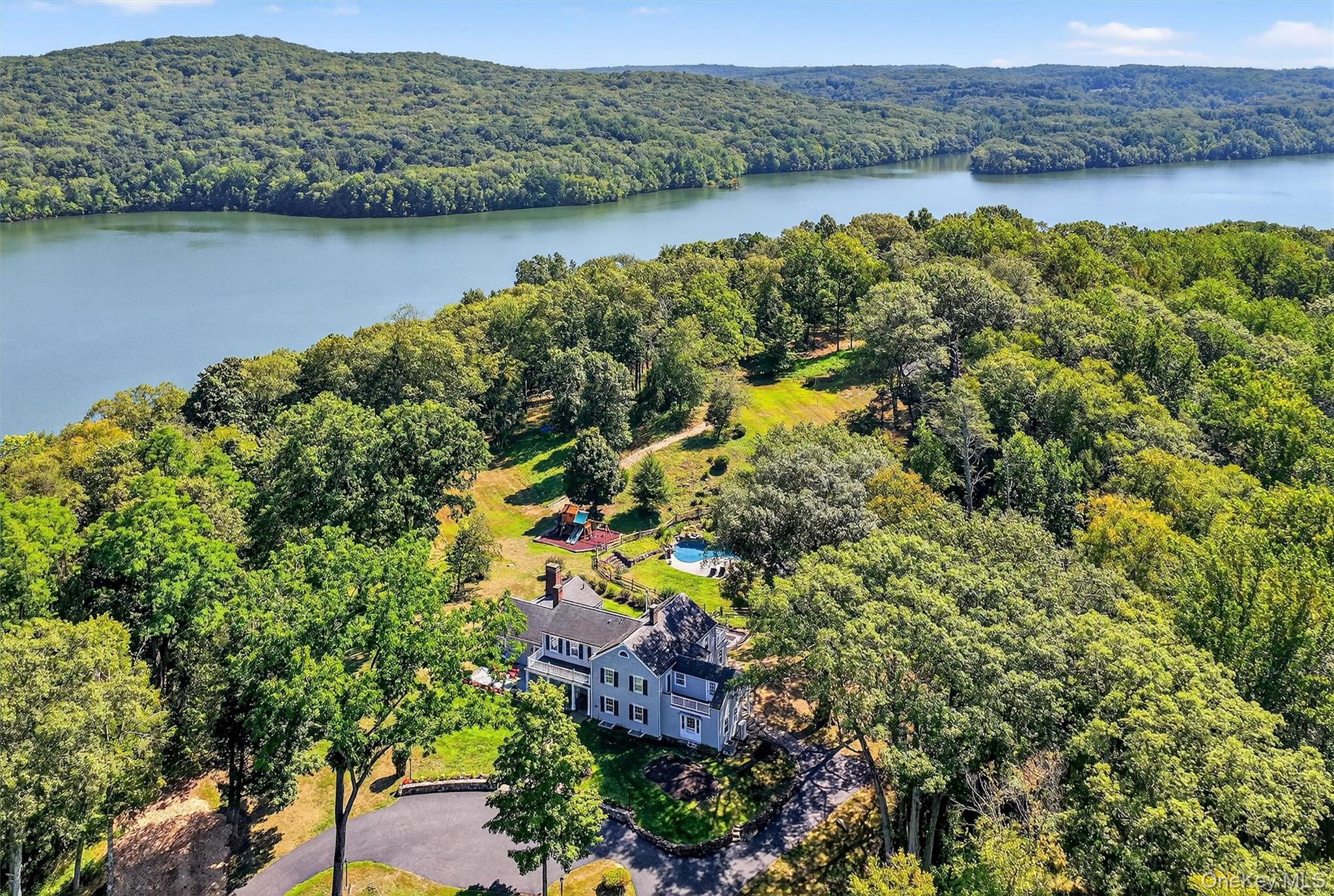 #1 photo, 1695 Croton Lake Road, Yorktown Heights , NY 10598