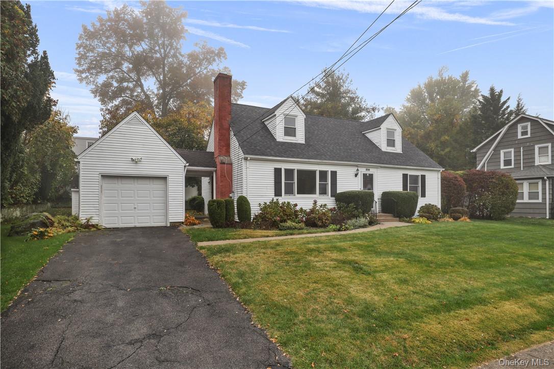 #16 photo, 216 S Poe Street, Hartsdale , NY 10530