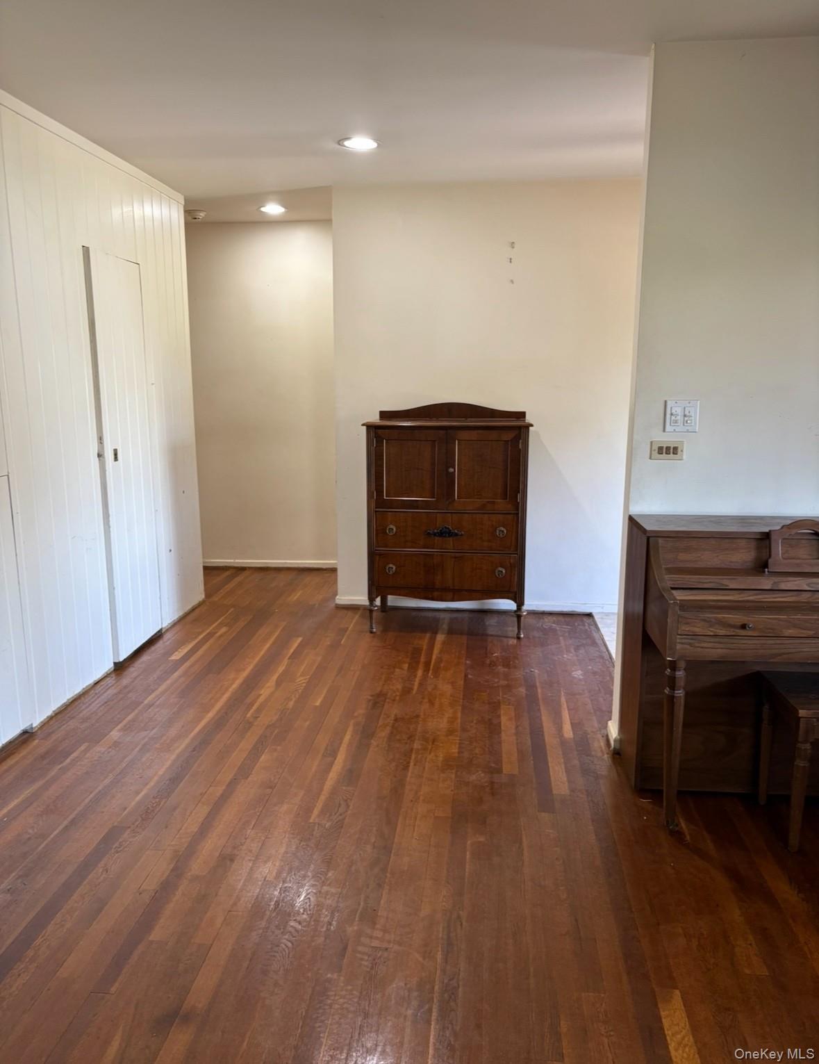 #12 photo, 1 Willowbrook Lane, Freeport , NY 11520