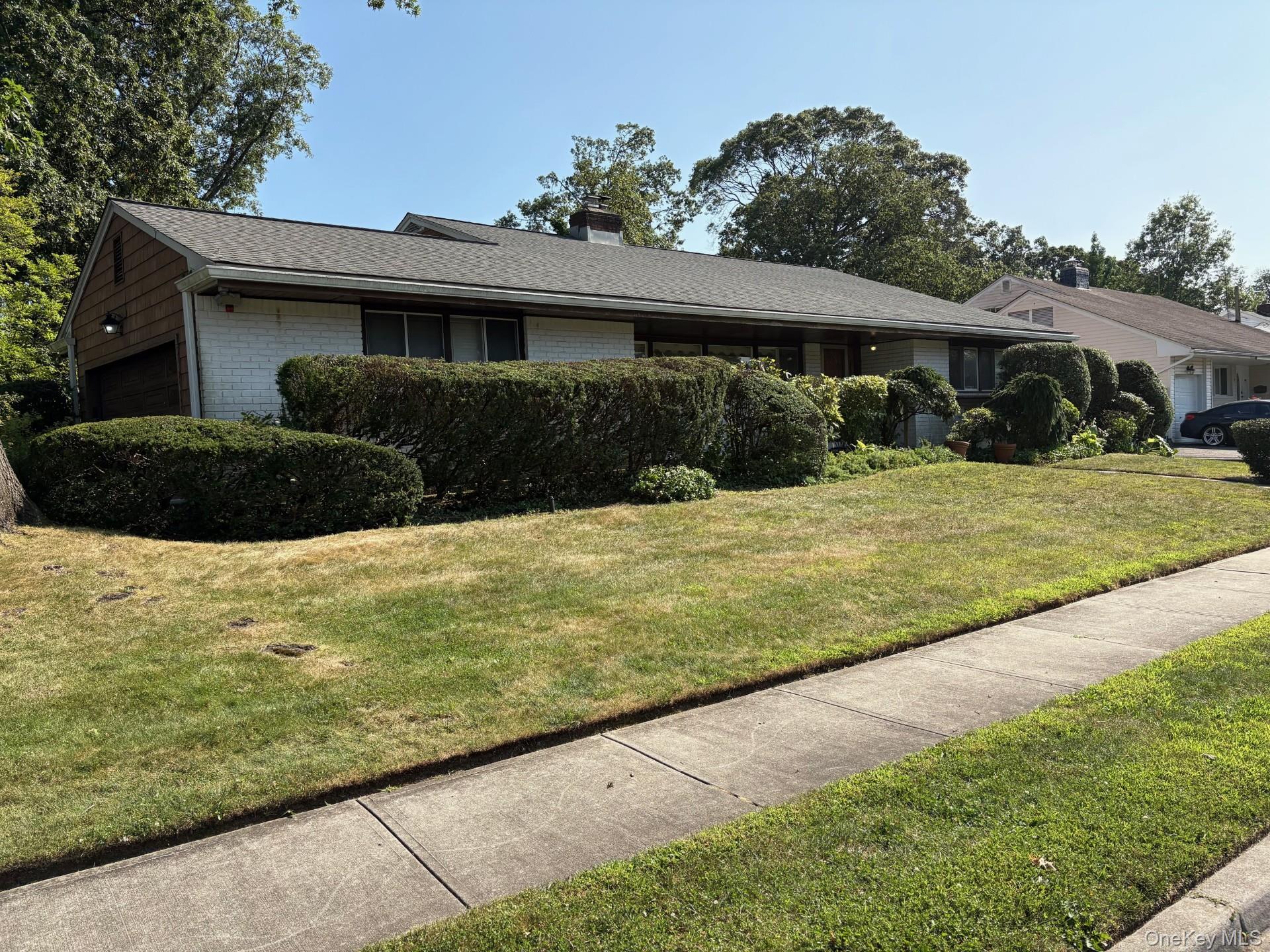 #2 photo, 1 Willowbrook Lane, Freeport , NY 11520