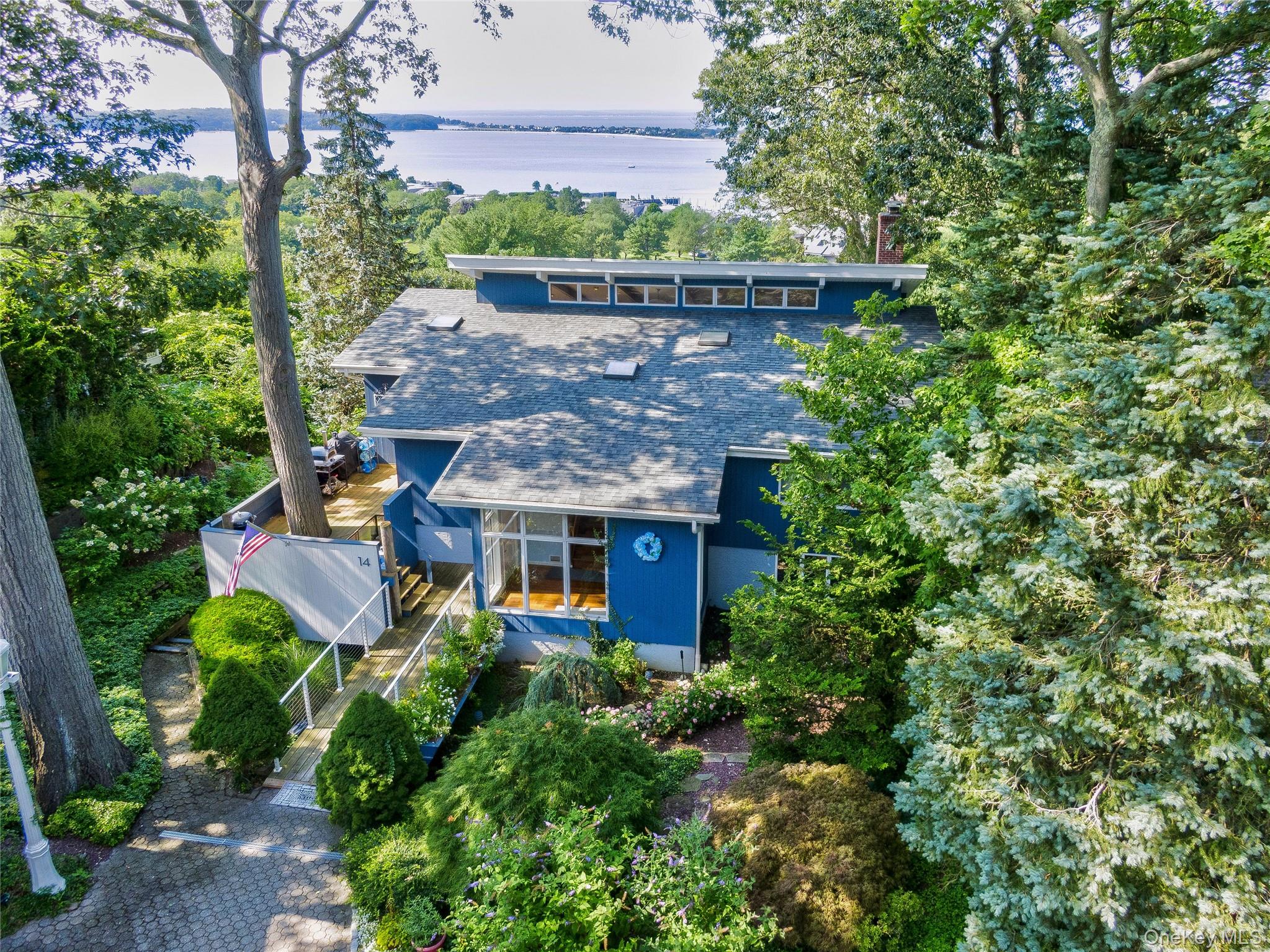 #1 photo, 14 Mariners Lane, Northport , NY 11768