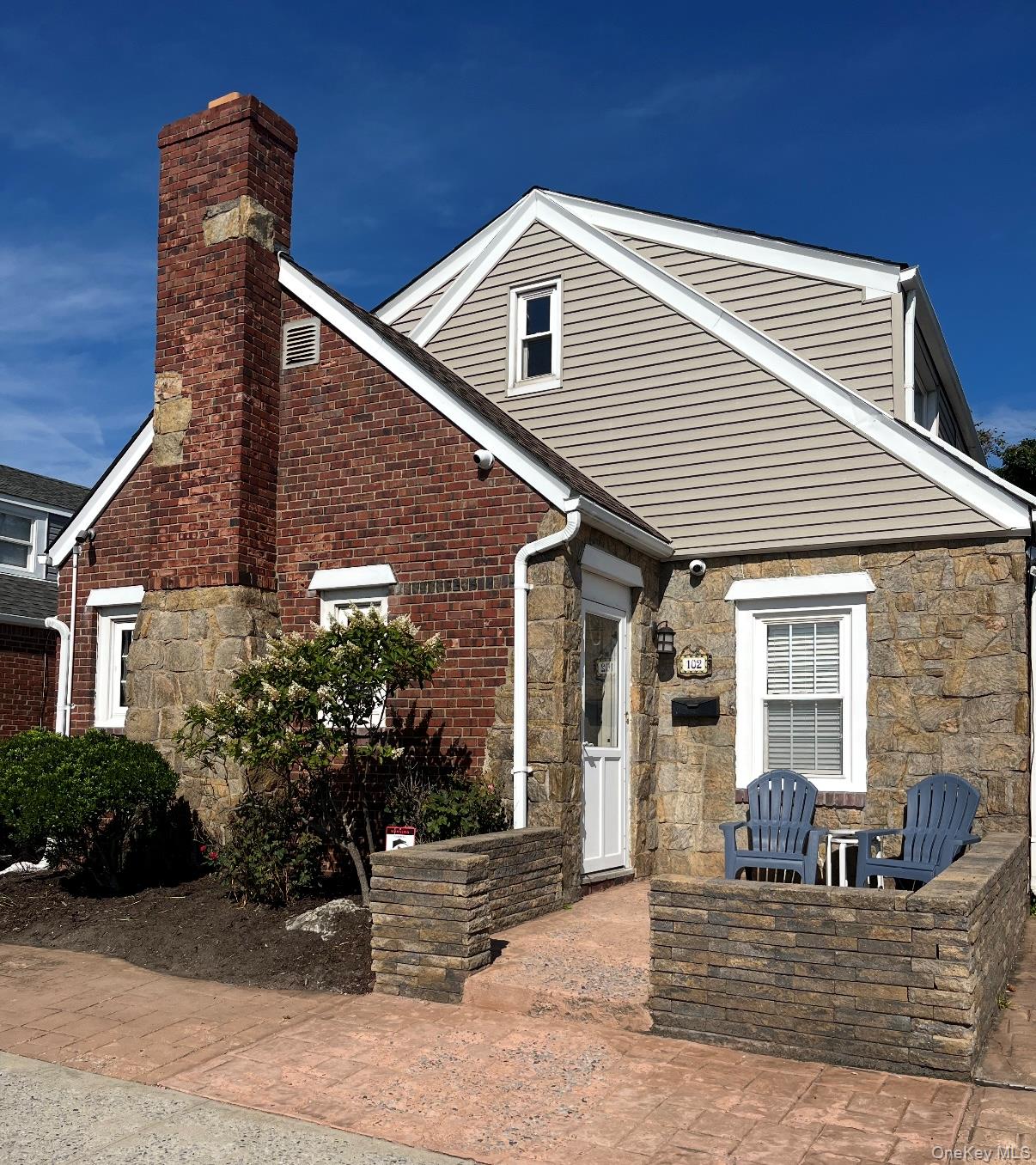 #1 photo, 102 Atlantic Avenue, Long Beach , NY 11561