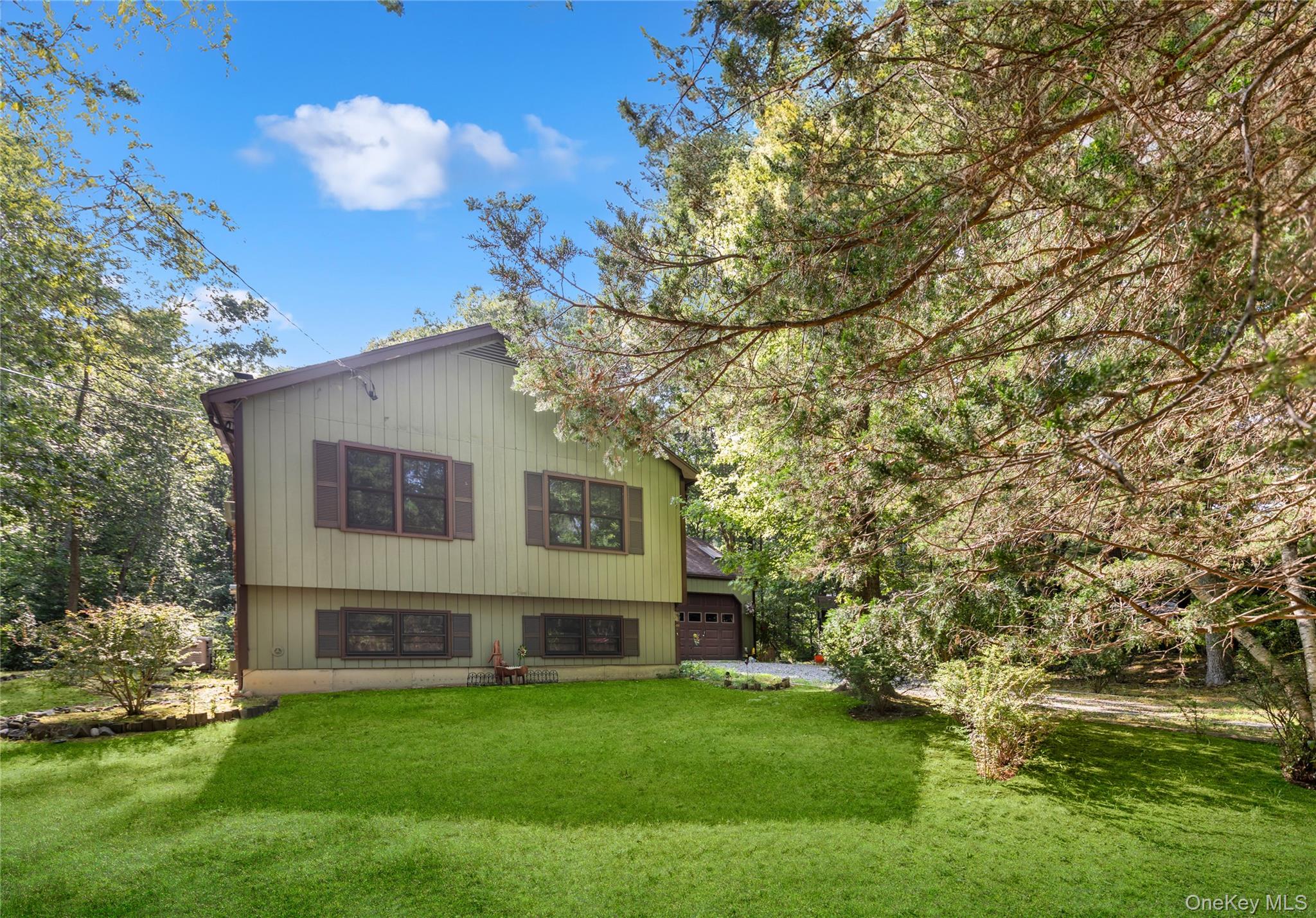 #1 photo, 799 Pleasure Drive, Flanders , NY 11901