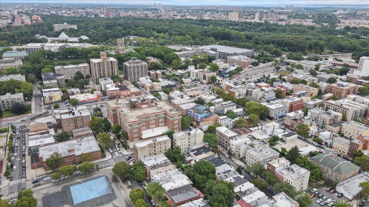 #17 photo, 560 E 189th Street, ブロンクス区 Bronx , NY 10458