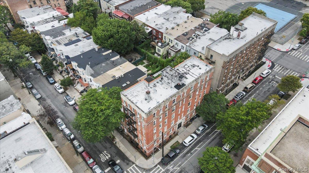 #4 photo, 560 E 189th Street, ブロンクス区 Bronx , NY 10458