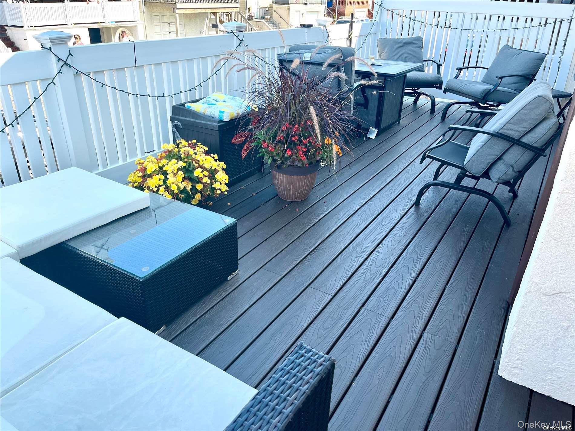 #8 photo, 71 Connecticut Avenue, Long Beach , NY 11561