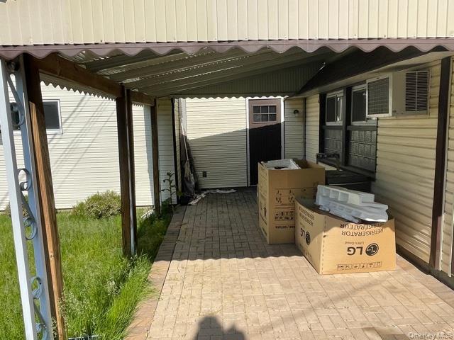 #2 photo, 2 Butler Lane, ナッソー郡 Levittown , NY 11756