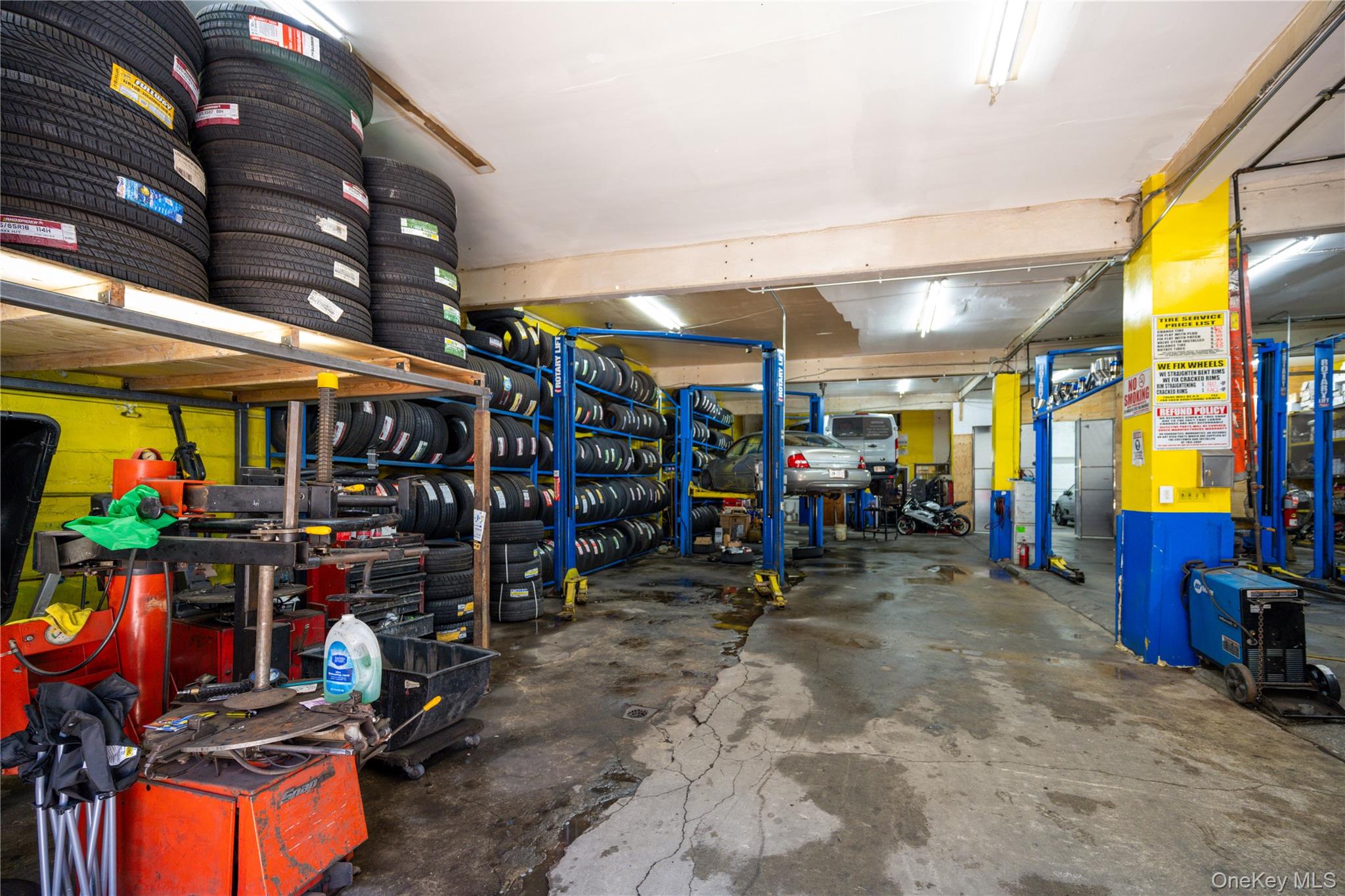 #7 photo, 112-13 Roosevelt Avenue, クイーンズ区 Corona , NY 11368