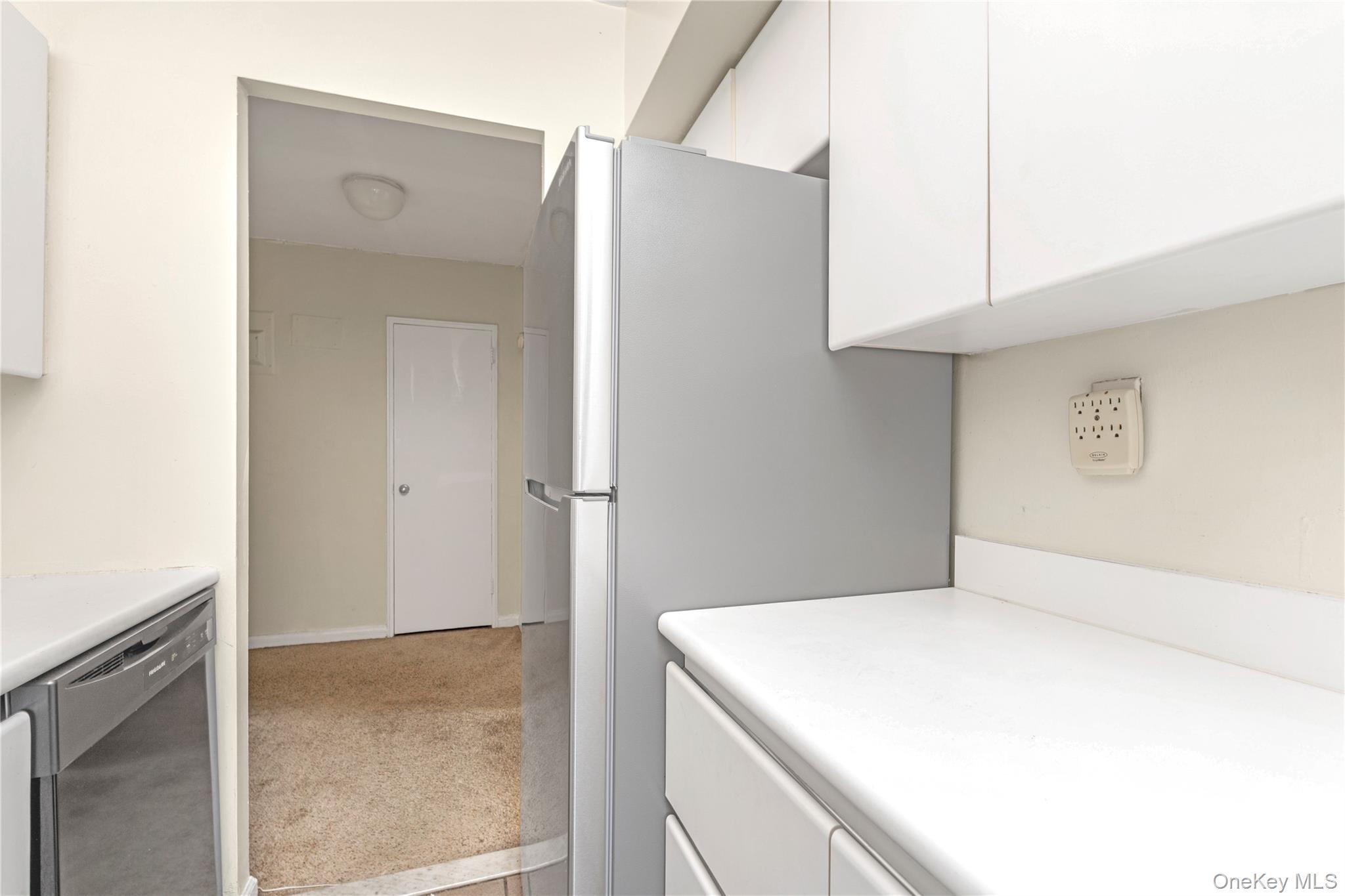 #6 photo, 150-11 72nd Road, クイーンズ区 Kew Garden Hills , NY 11367