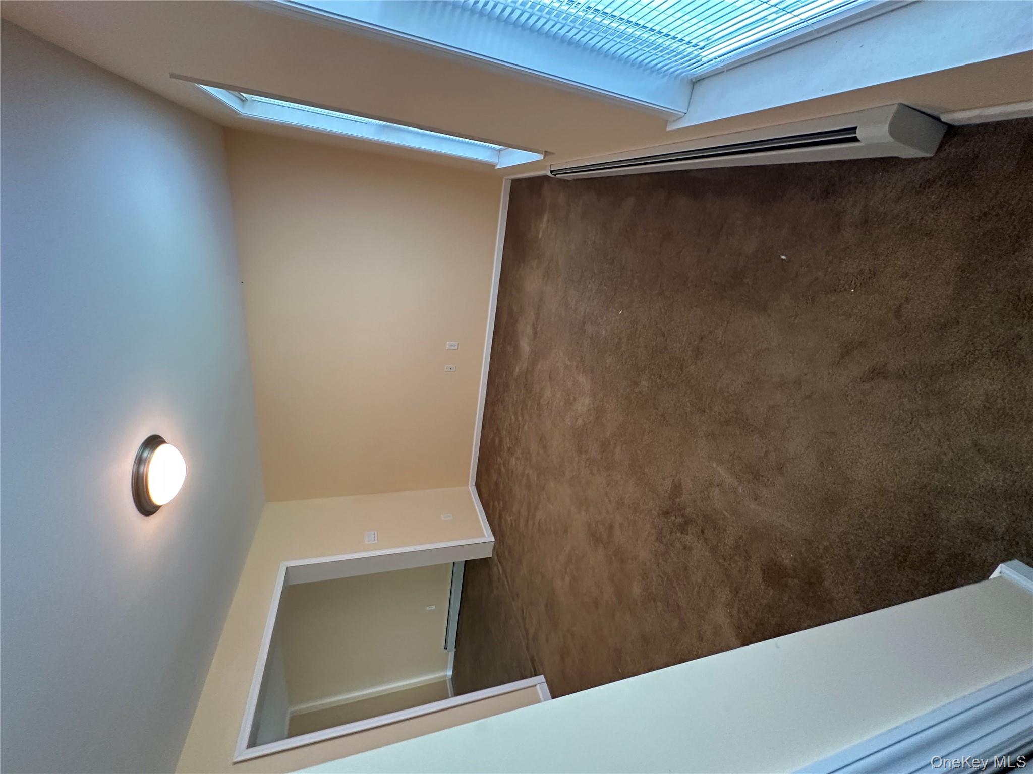 #2 photo, 161 Washington Drive, サフォーク郡 Mastic Beach , NY 11951