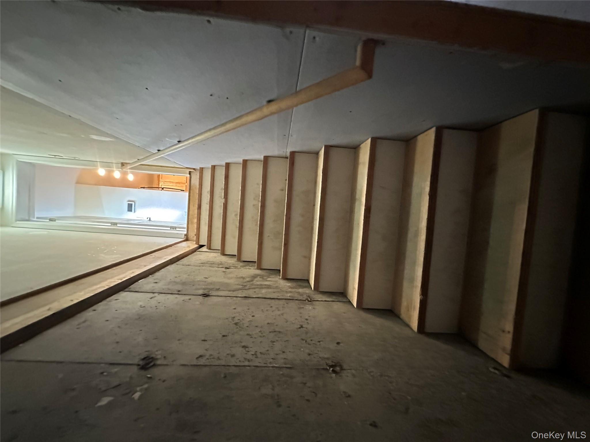 #9 photo, 161 Washington Drive, サフォーク郡 Mastic Beach , NY 11951