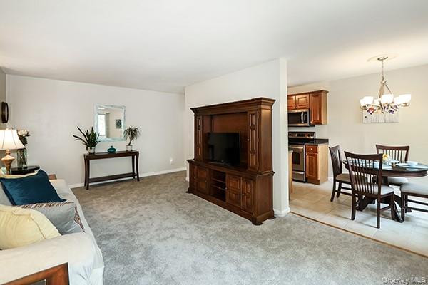 #1 photo, 2449 Union Boulevard, サフォーク郡 Islip , NY 11751