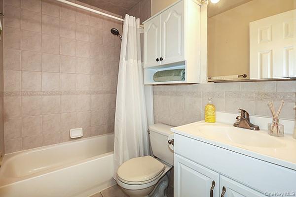 #20 photo, 2449 Union Boulevard, サフォーク郡 Islip , NY 11751